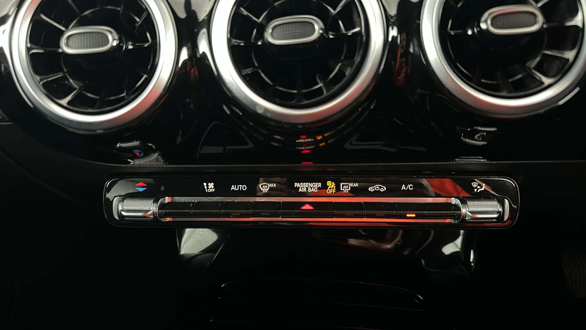 2024 MERCEDES-BENZ CLA CLASS 2024 MERCEDES-BENZ CLA CLASS