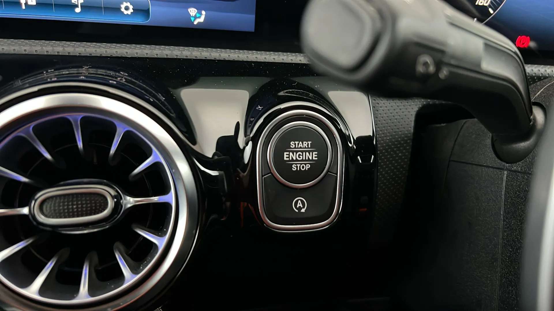 2025 MERCEDES-BENZ CLA CLASS 2025 MERCEDES-BENZ CLA CLASS