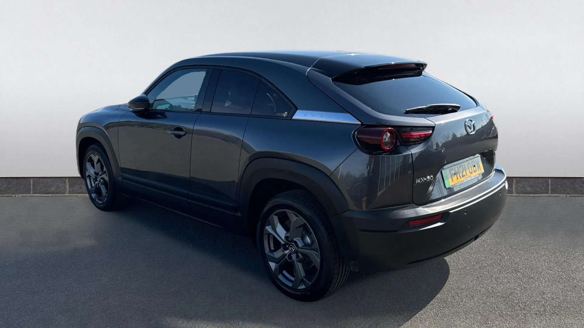 A 2021 MAZDA MX-30 107kW Sport Lux 35.5kWh Auto A 2021 MAZDA MX-30 107kW Sport Lux 35.5kWh Auto