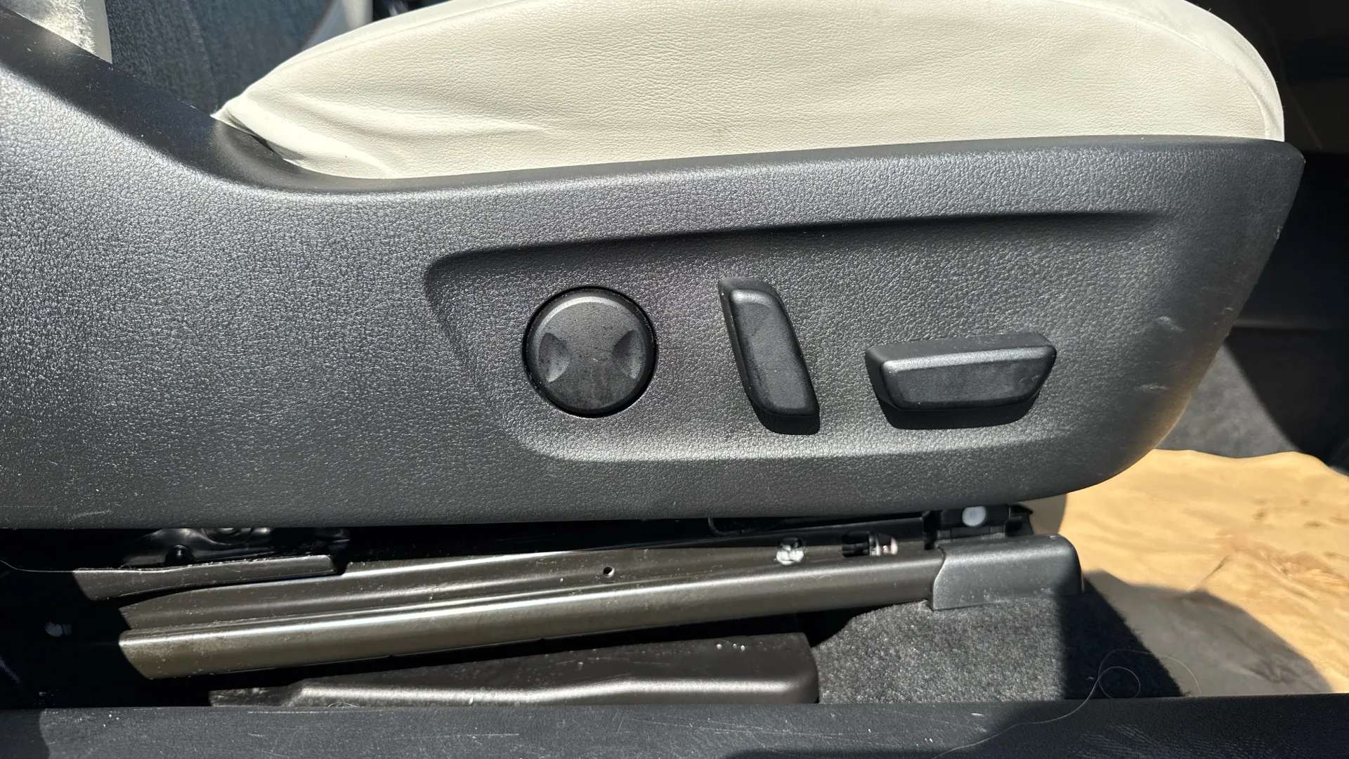 2021 MAZDA MX-30 2021 MAZDA MX-30