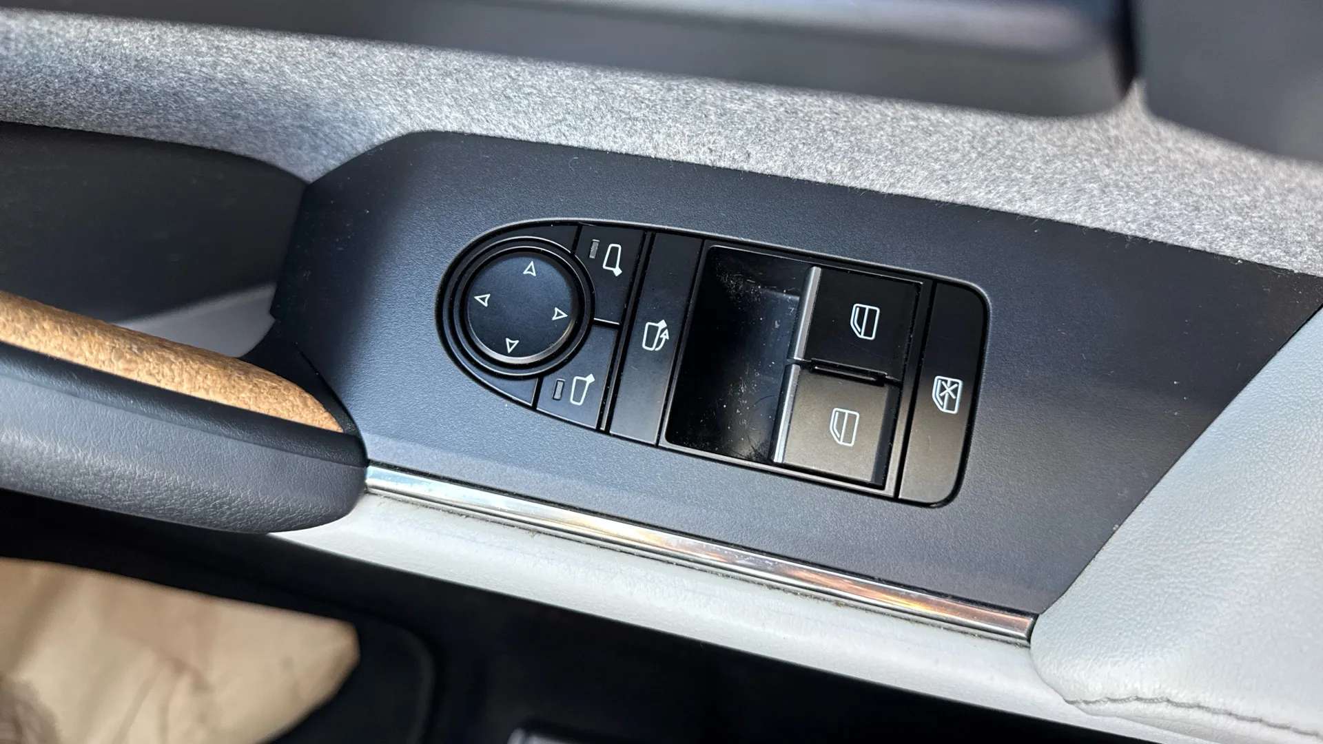 2021 MAZDA MX-30 2021 MAZDA MX-30