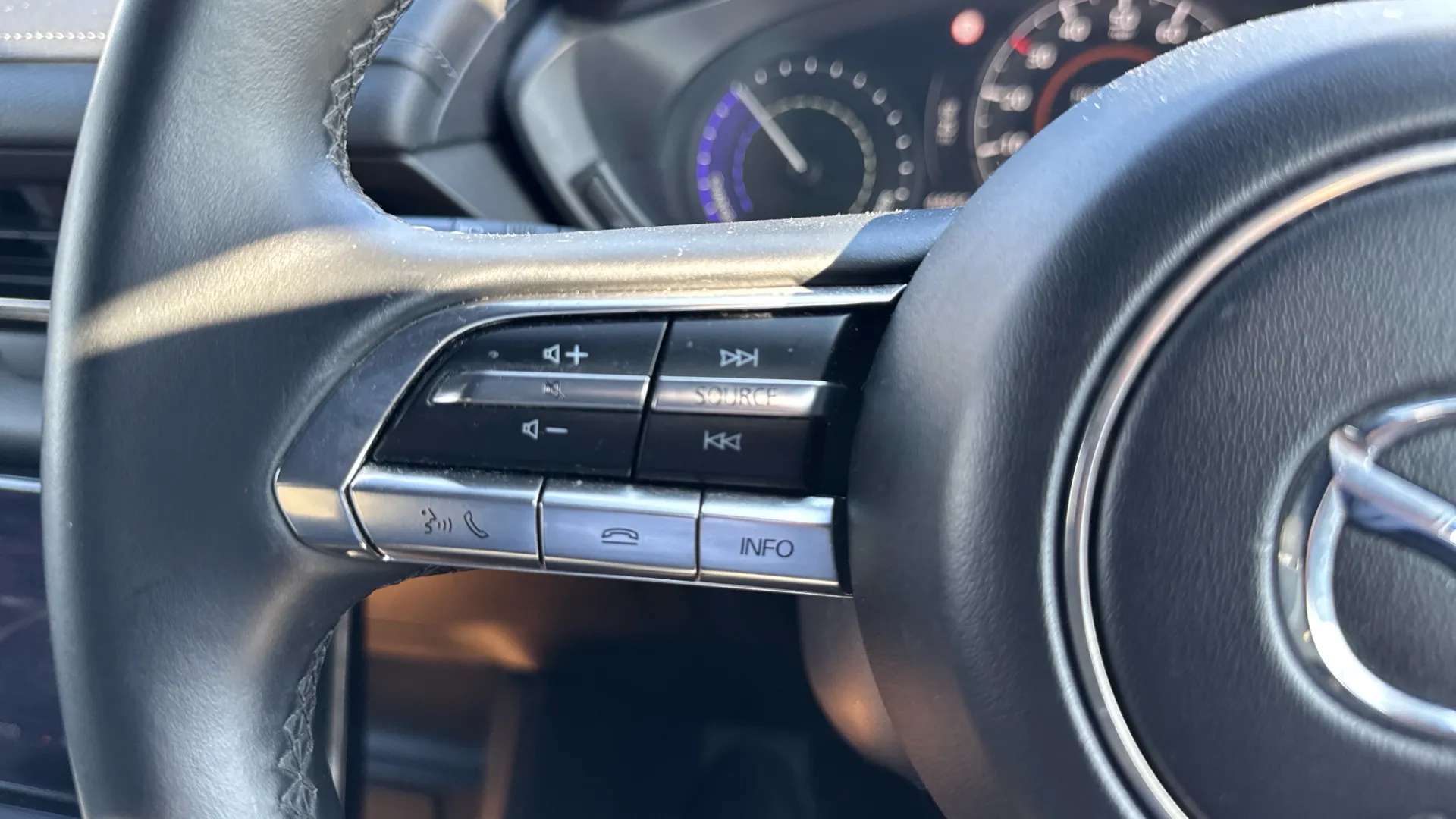 2021 MAZDA MX-30 2021 MAZDA MX-30