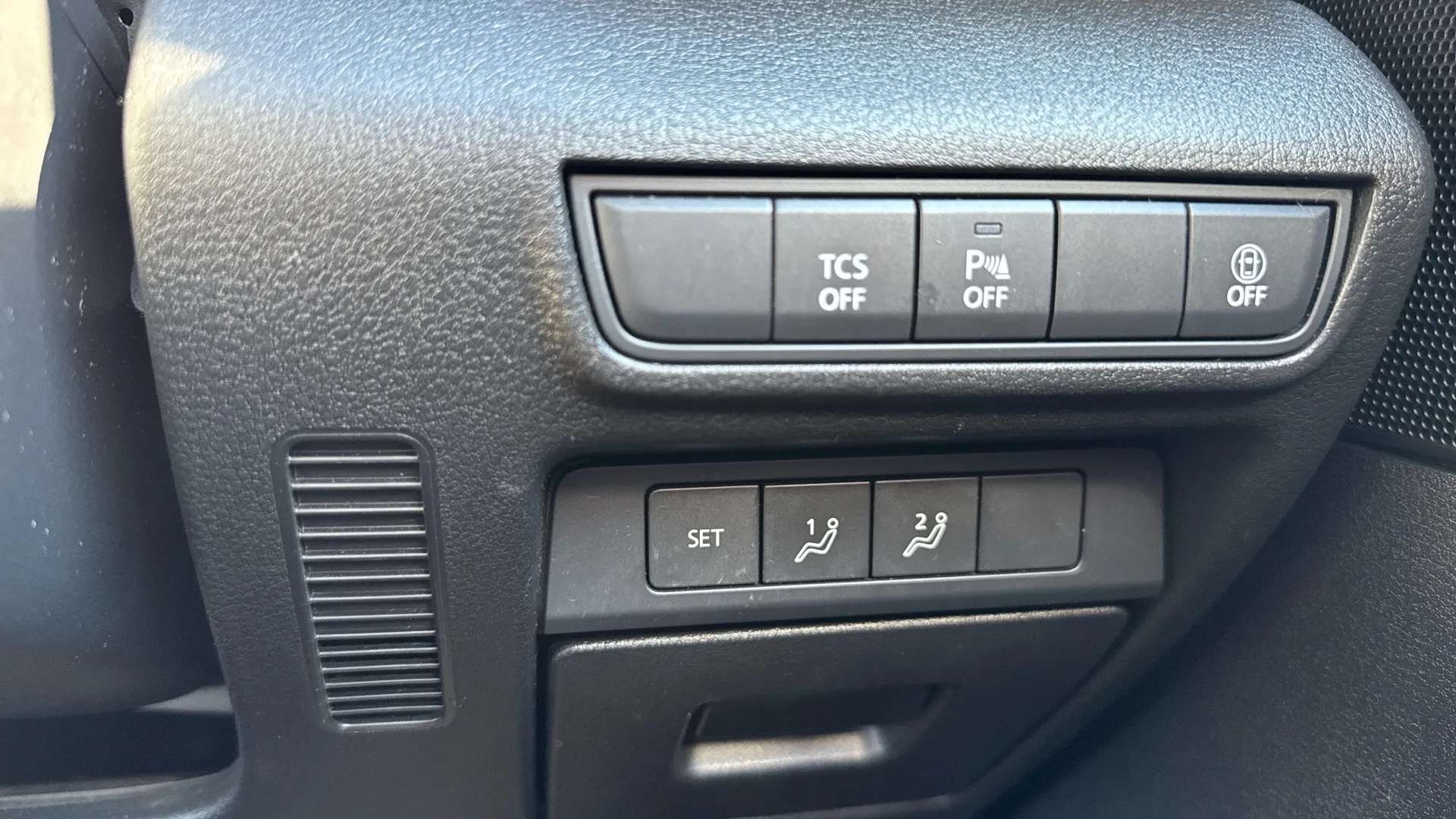 2021 MAZDA MX-30 2021 MAZDA MX-30