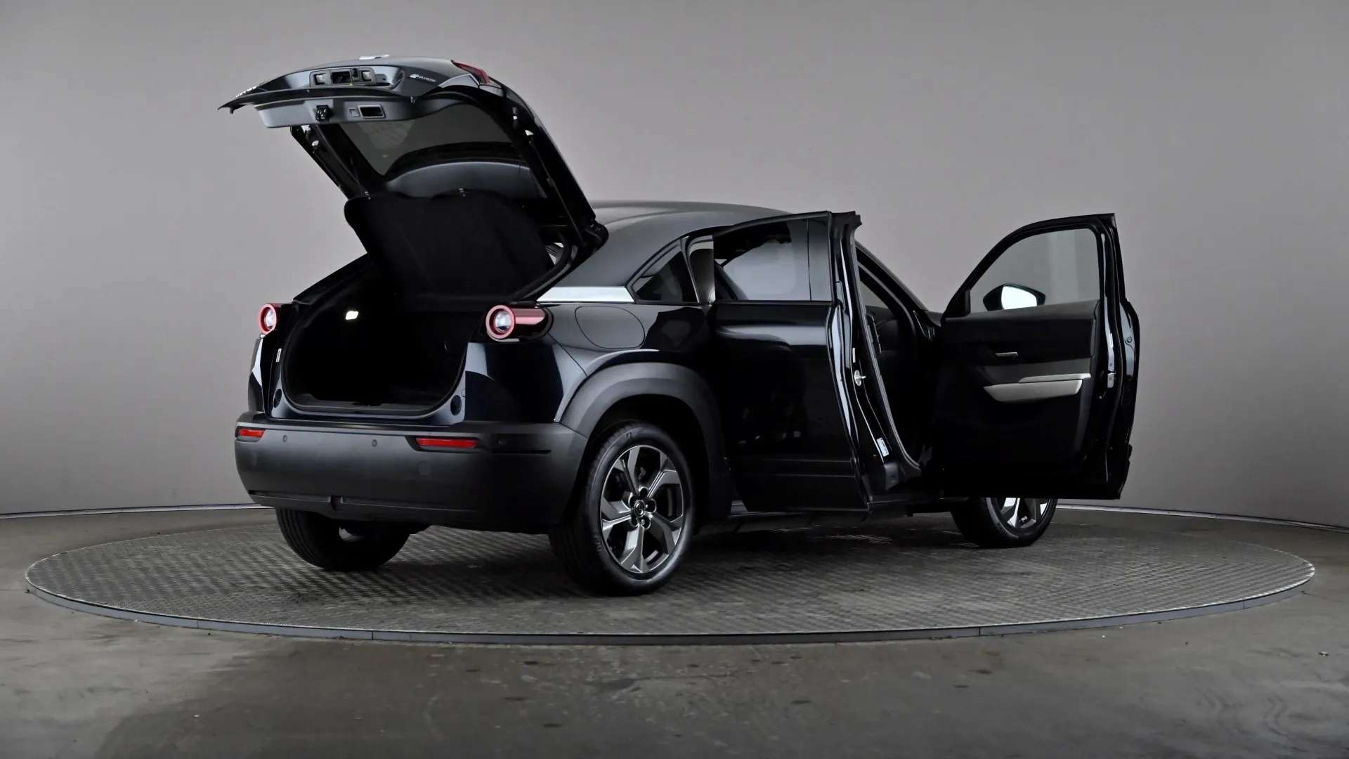 2021 MAZDA MX-30 2021 MAZDA MX-30