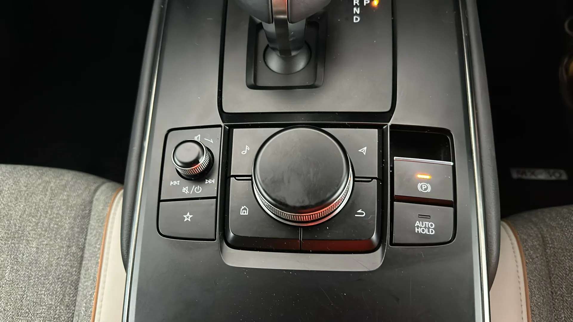 2021 MAZDA MX-30 2021 MAZDA MX-30