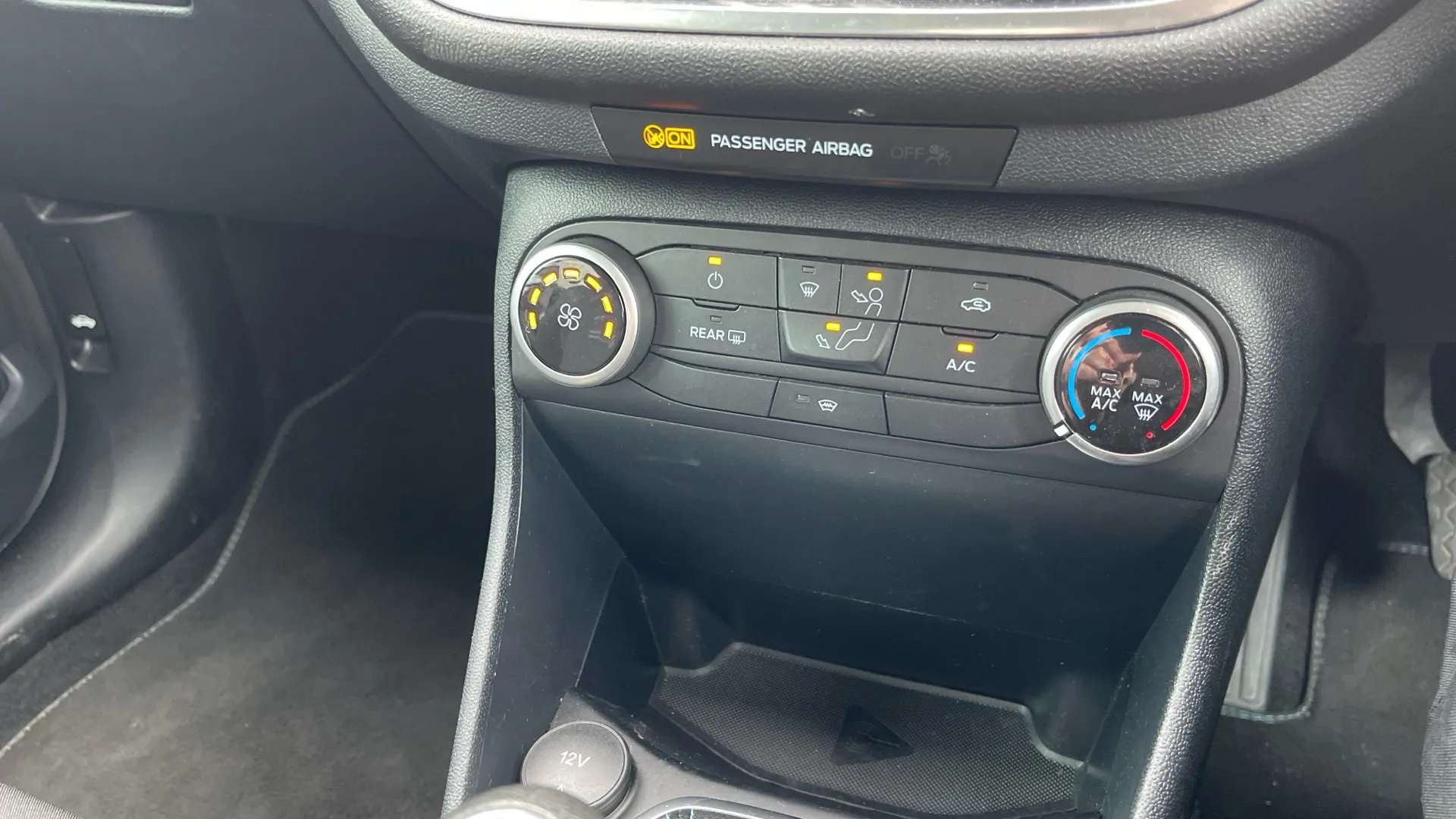 2022 FORD FIESTA 2022 FORD FIESTA