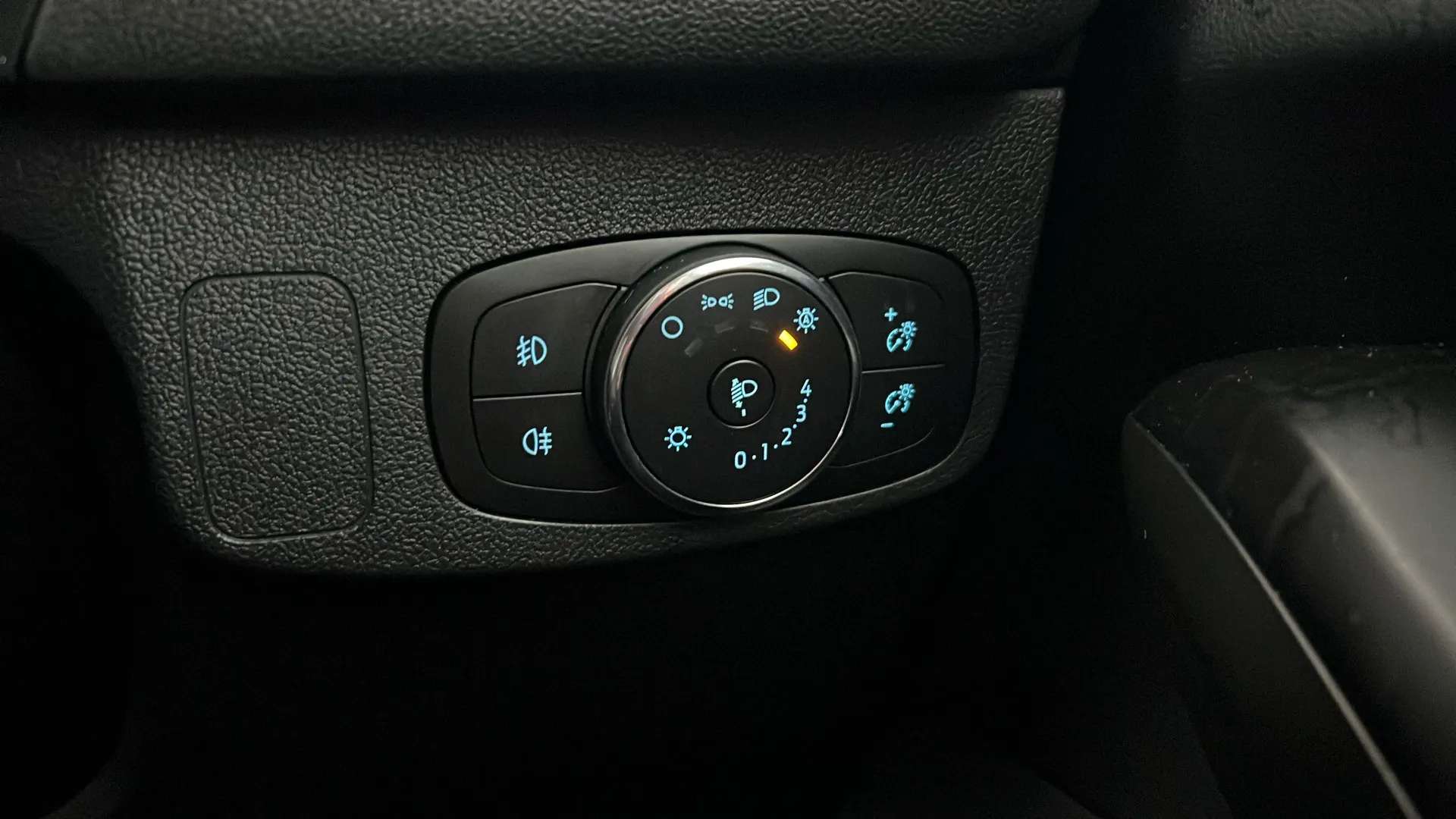 2023 FORD FOCUS 2023 FORD FOCUS