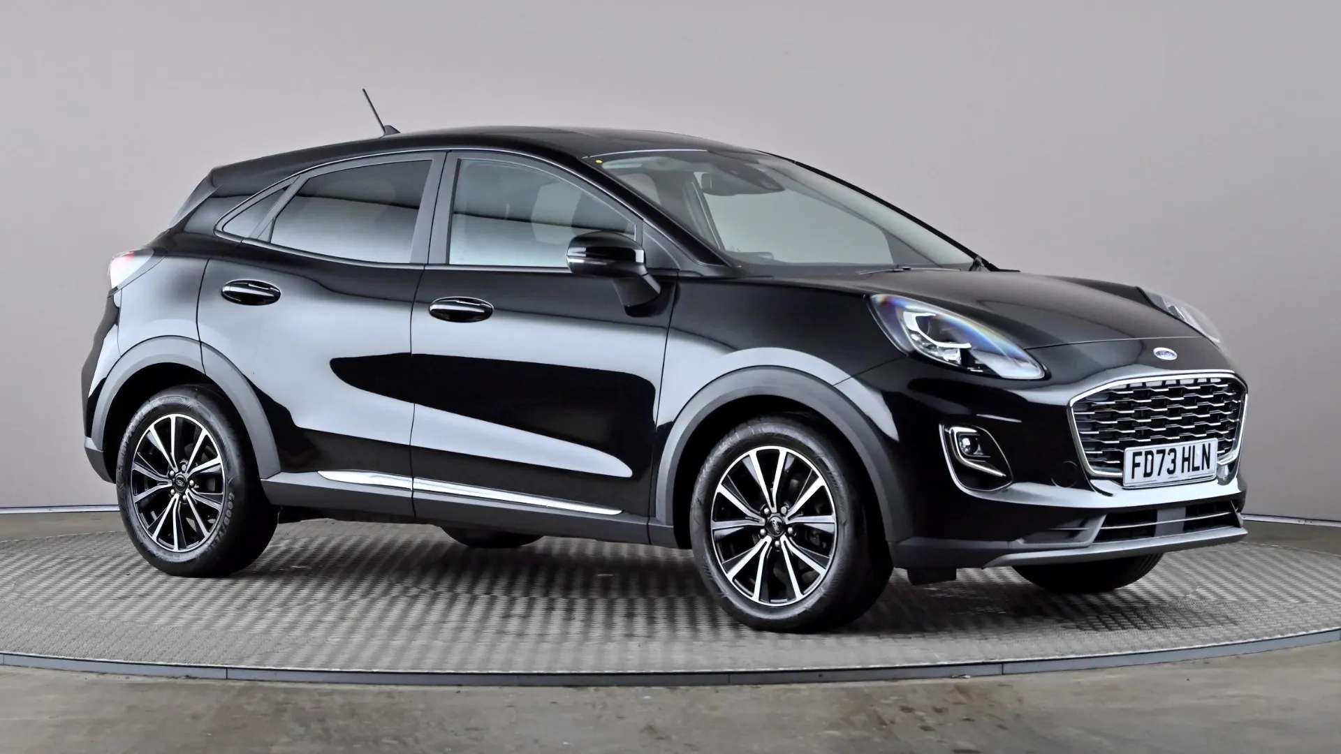 A 2023 FORD PUMA 1.0 EcoBoost Hybrid mHEV 155 Titanium A 2023 FORD PUMA 1.0 EcoBoost Hybrid mHEV 155 Titanium