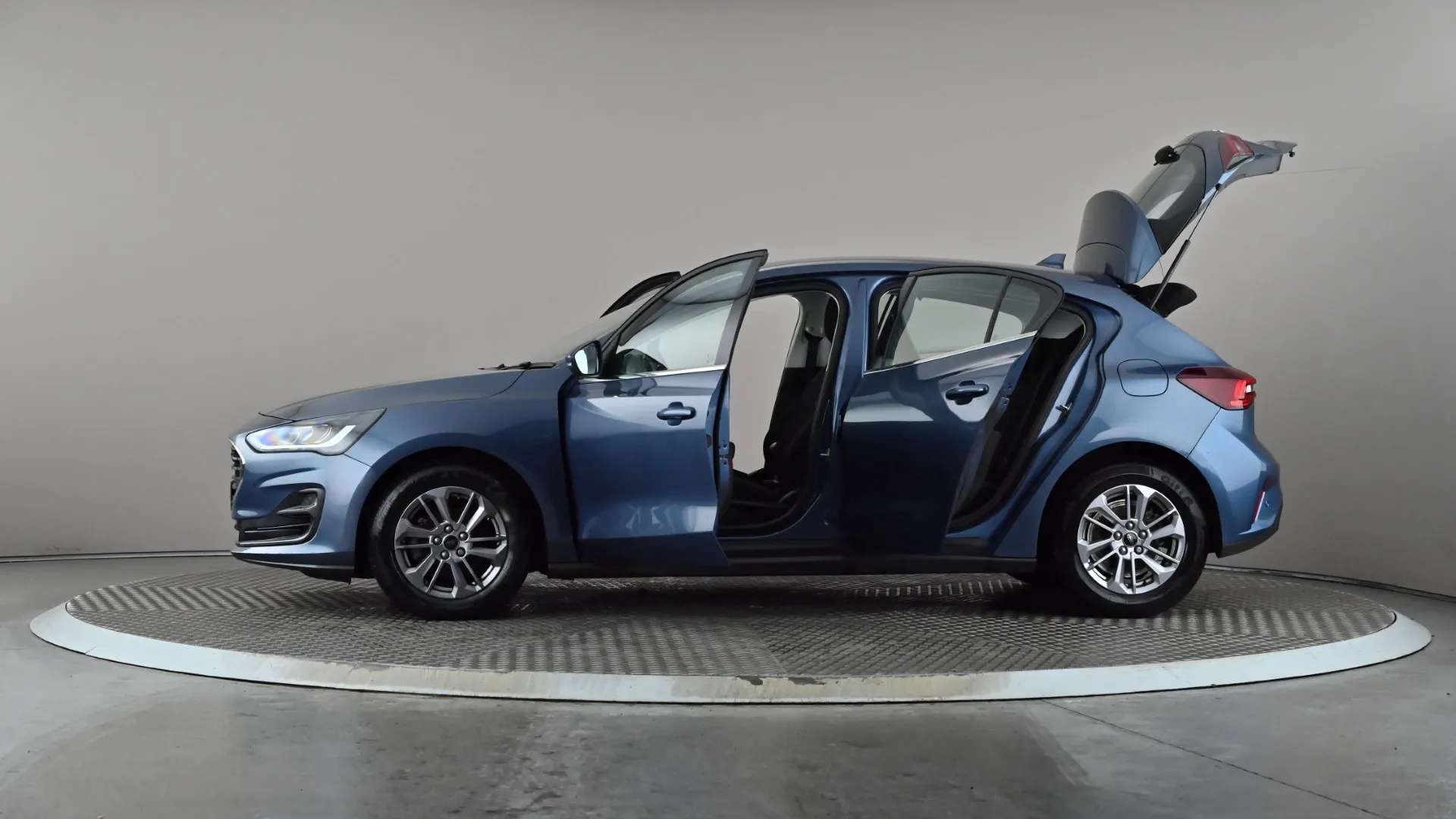 2023 FORD FOCUS 2023 FORD FOCUS