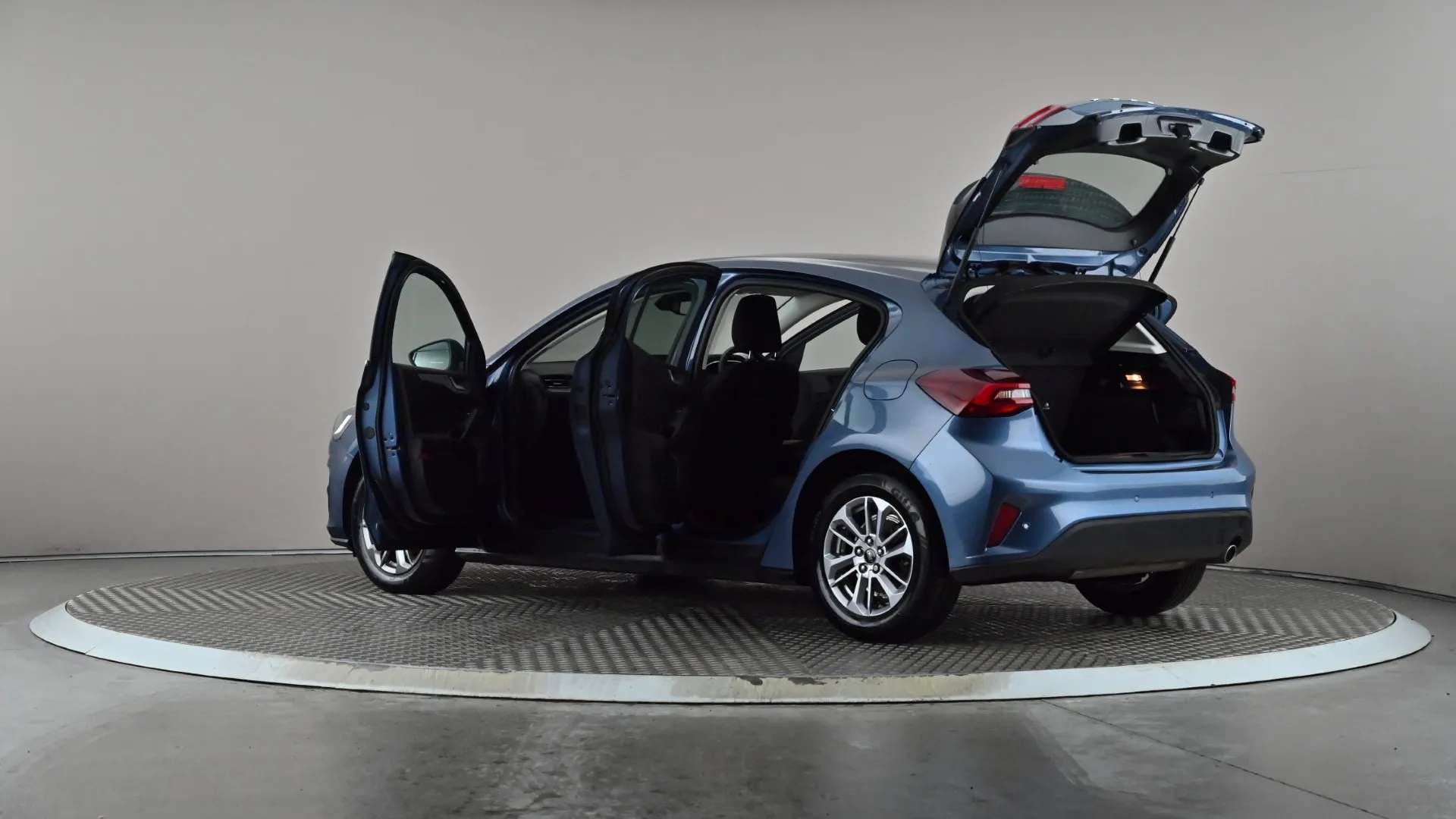 2023 FORD FOCUS 2023 FORD FOCUS