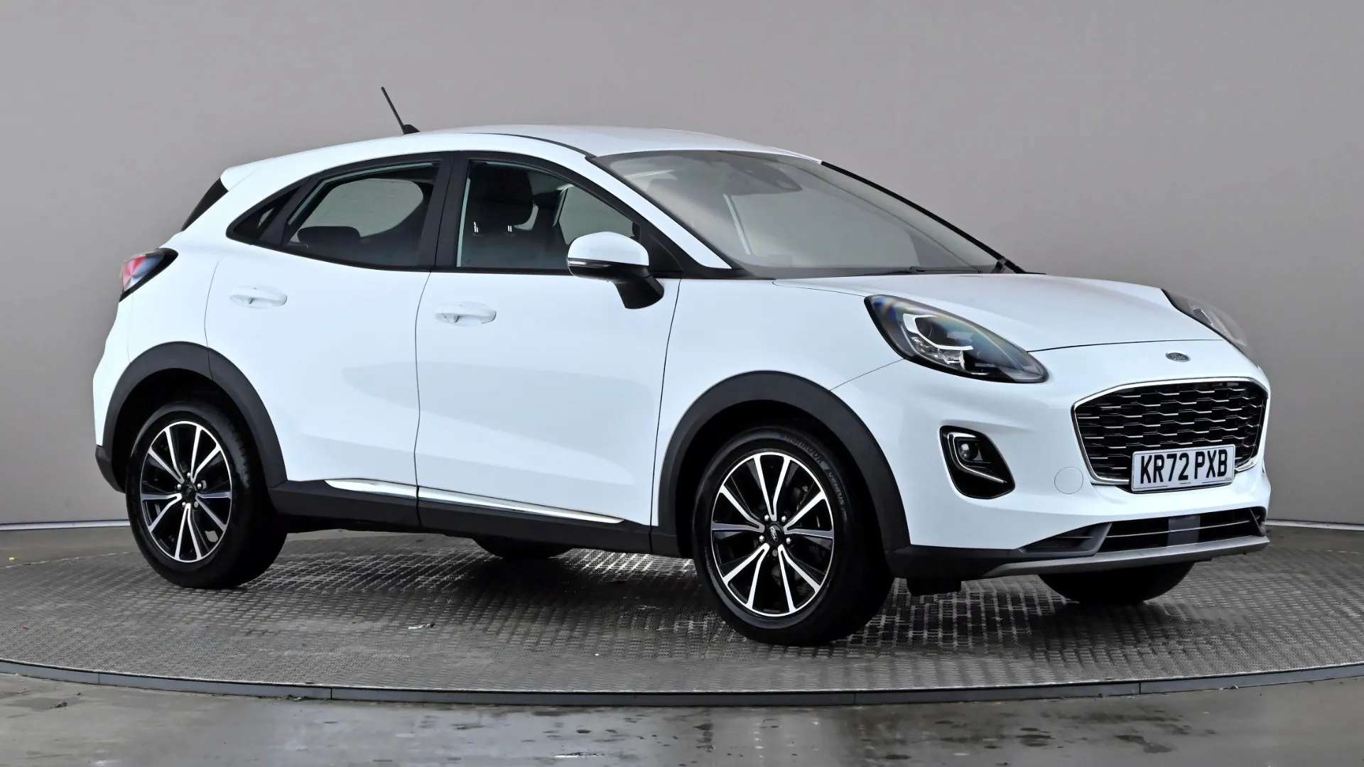 A 2022 FORD PUMA 1.0 EcoBoost Hybrid mHEV 155 Titanium A 2022 FORD PUMA 1.0 EcoBoost Hybrid mHEV 155 Titanium