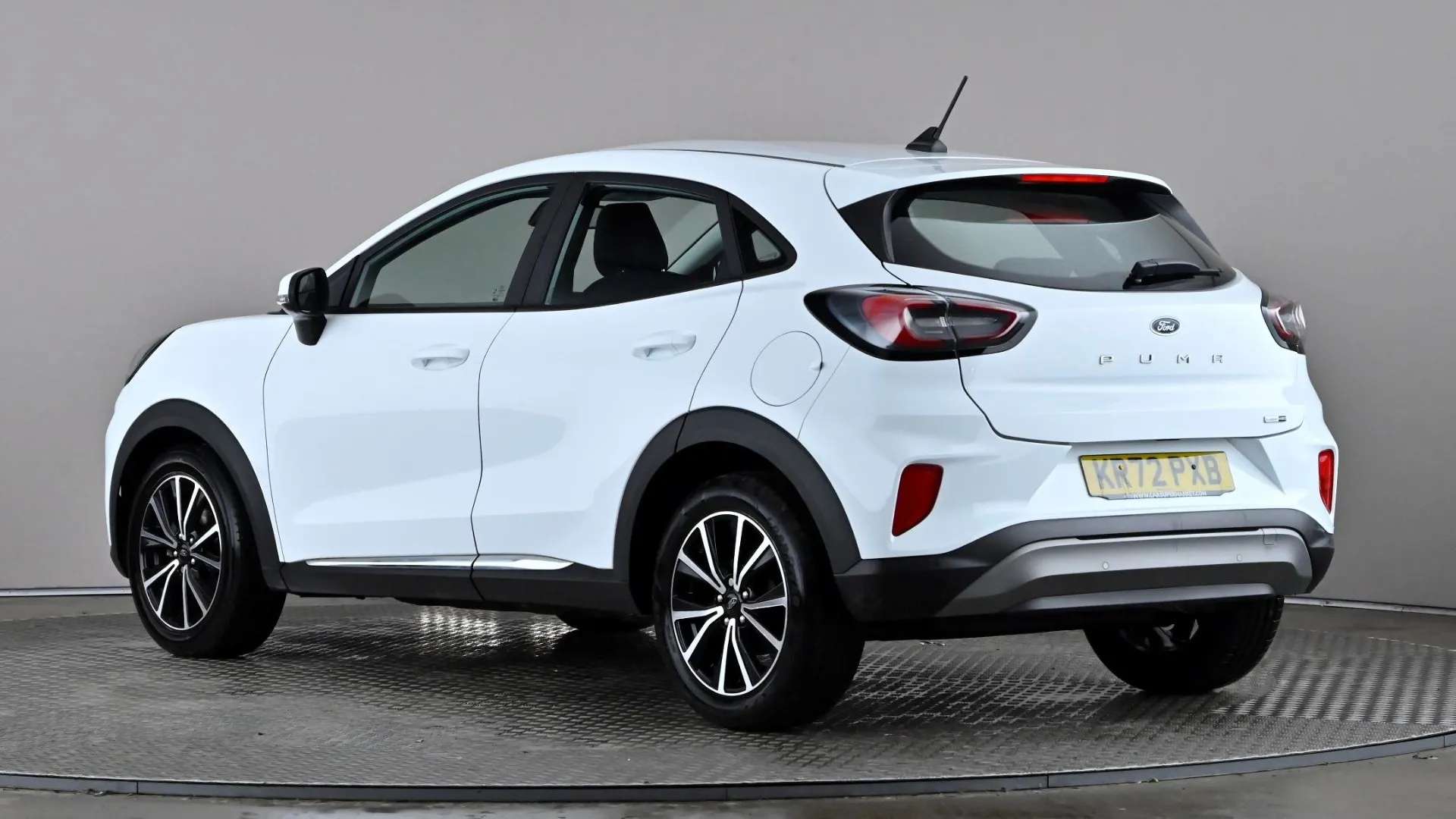 A 2022 FORD PUMA 1.0 EcoBoost Hybrid mHEV 155 Titanium A 2022 FORD PUMA 1.0 EcoBoost Hybrid mHEV 155 Titanium