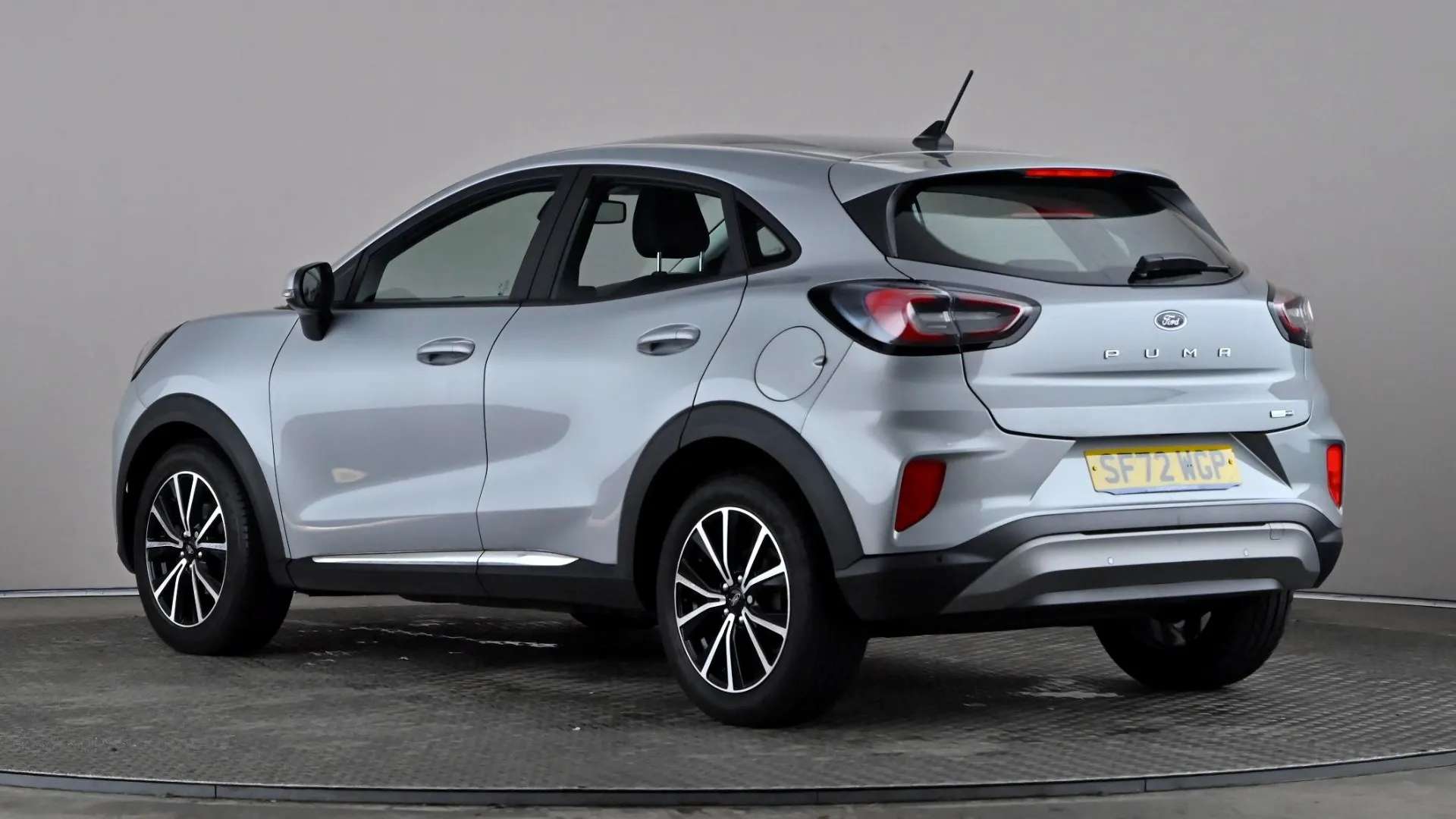 A 2022 FORD PUMA 1.0 EcoBoost Hybrid mHEV 155 Titanium A 2022 FORD PUMA 1.0 EcoBoost Hybrid mHEV 155 Titanium