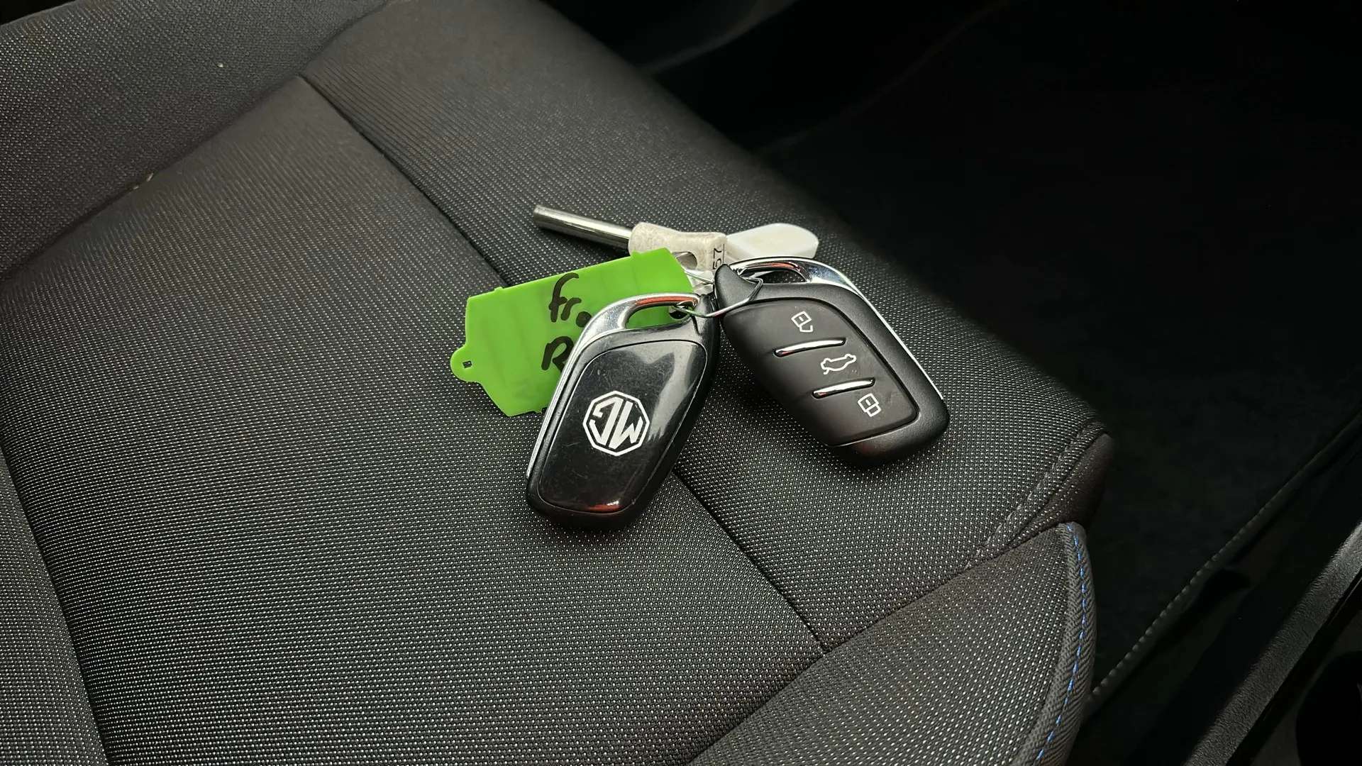 2023 MG MOTOR UK MG4 2023 MG MOTOR UK MG4