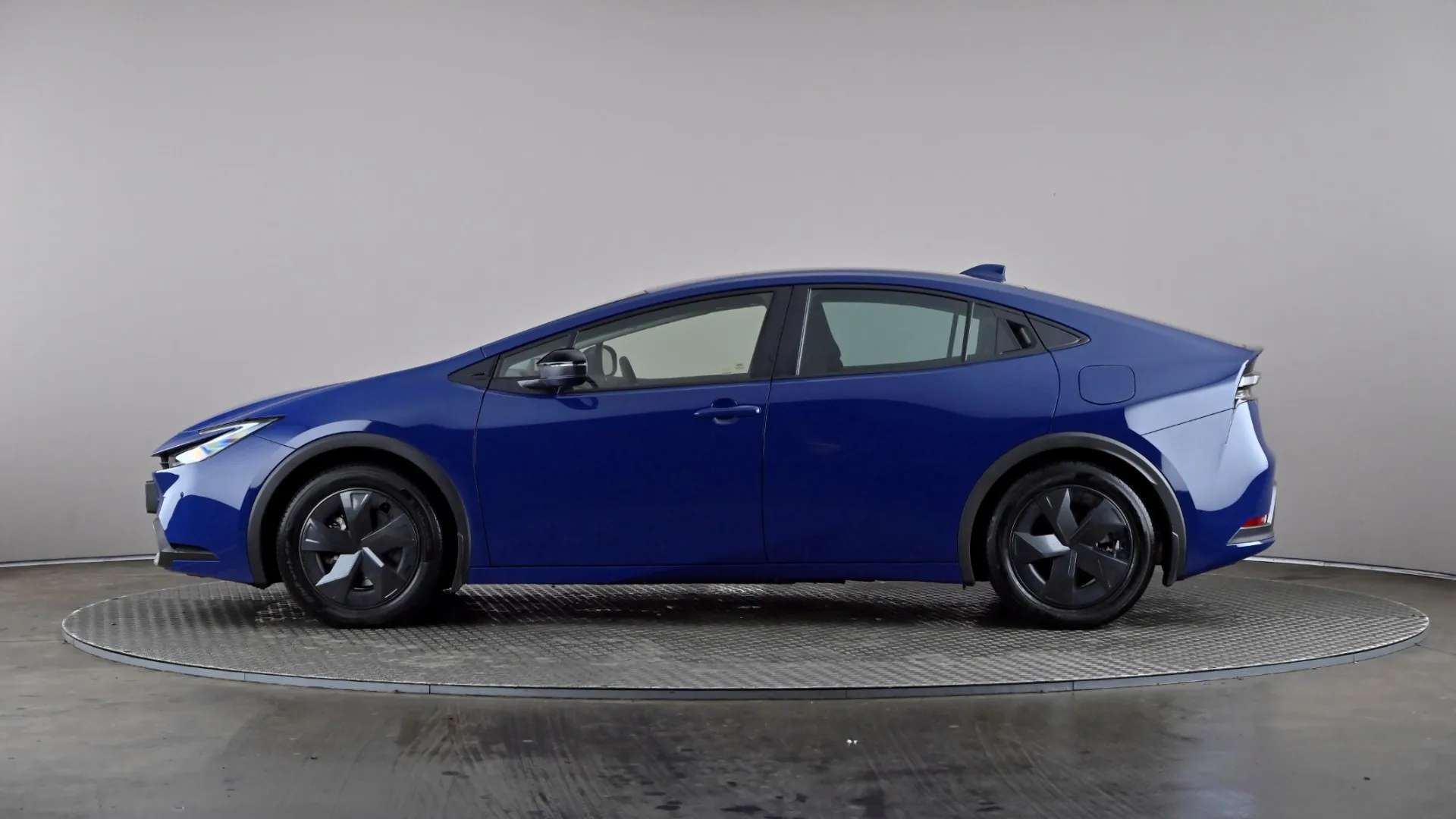 2025 TOYOTA PRIUS 2025 TOYOTA PRIUS