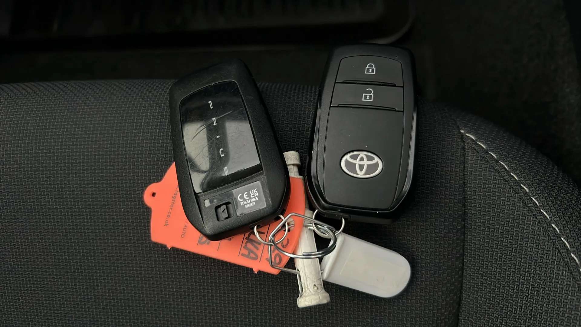 2025 TOYOTA PRIUS 2025 TOYOTA PRIUS