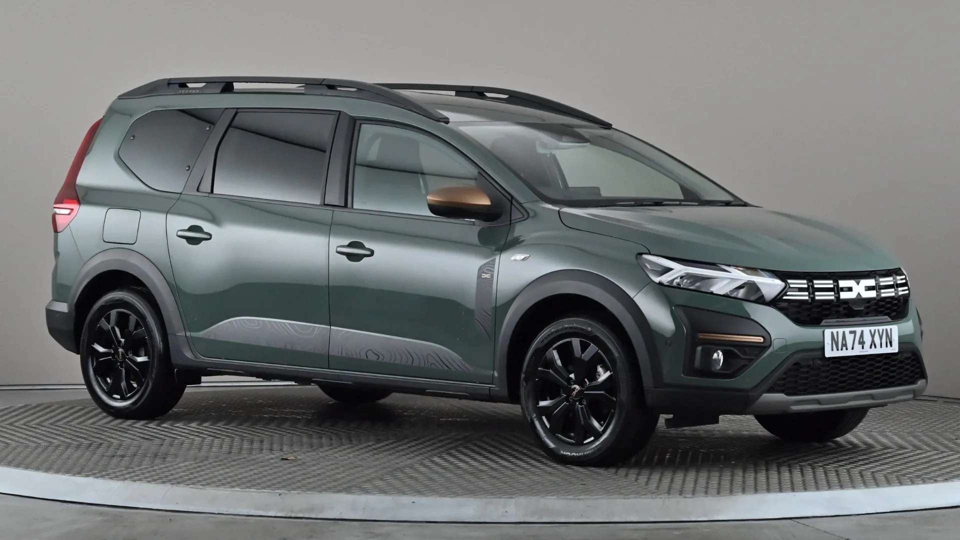 A 2024 DACIA JOGGER 1.6 HEV Extreme Auto A 2024 DACIA JOGGER 1.6 HEV Extreme Auto