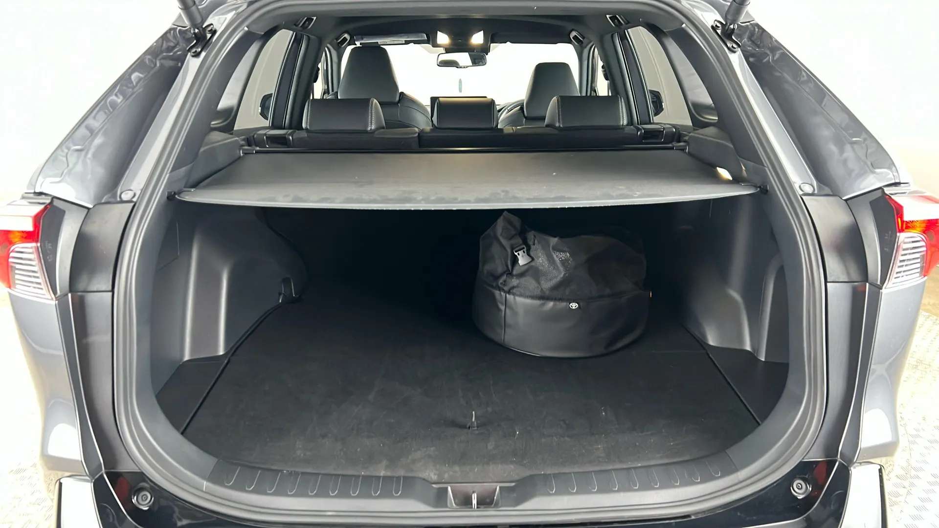 2025 TOYOTA RAV4 2025 TOYOTA RAV4