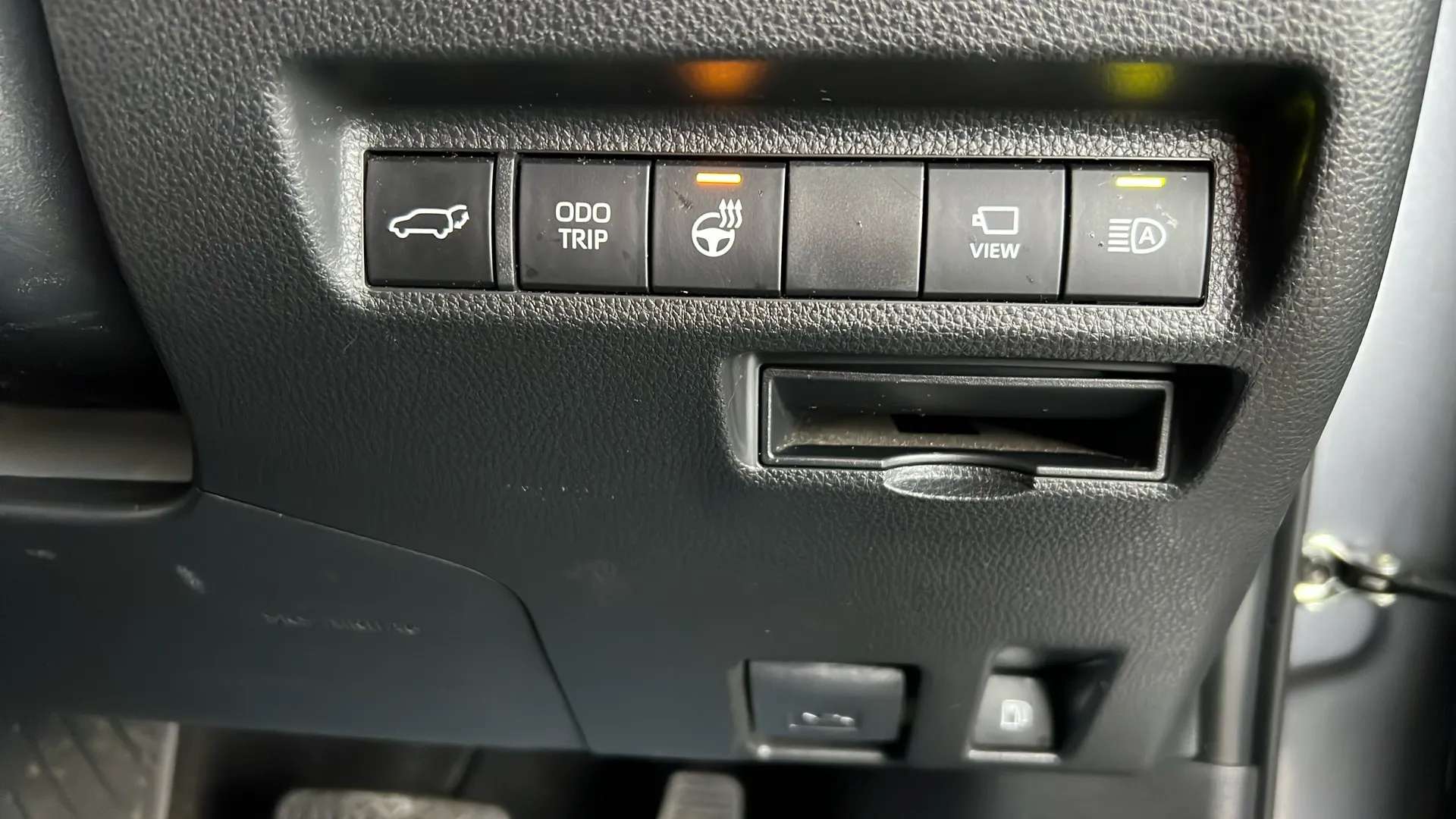 2025 TOYOTA RAV4 2025 TOYOTA RAV4