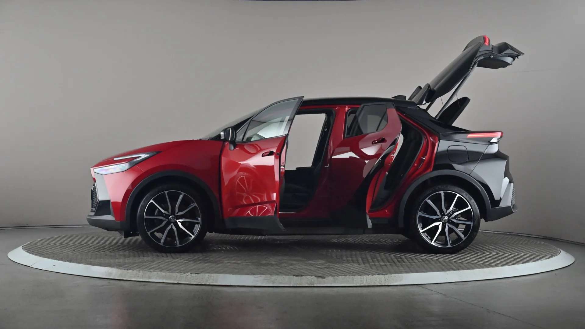 2024 TOYOTA C-HR 2024 TOYOTA C-HR