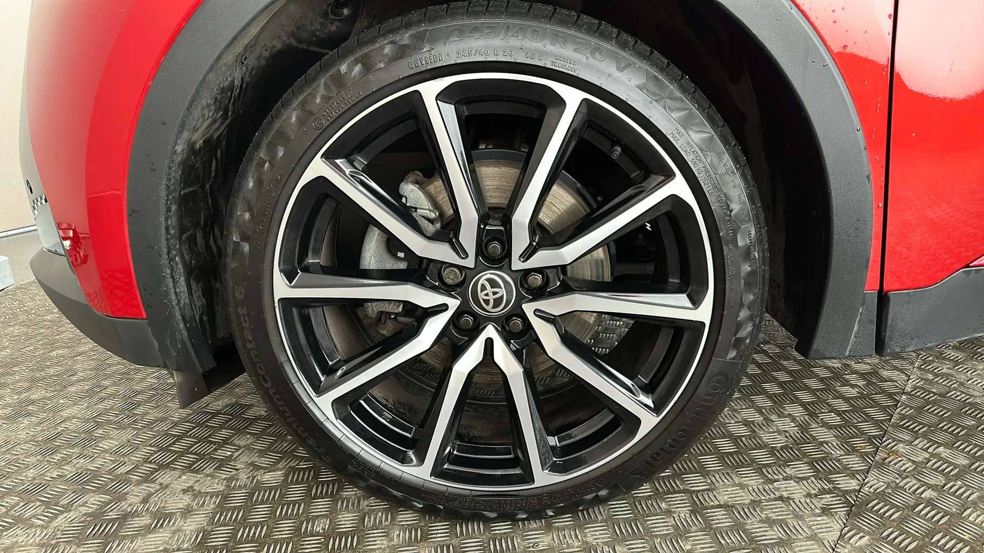 2024 TOYOTA C-HR 2024 TOYOTA C-HR