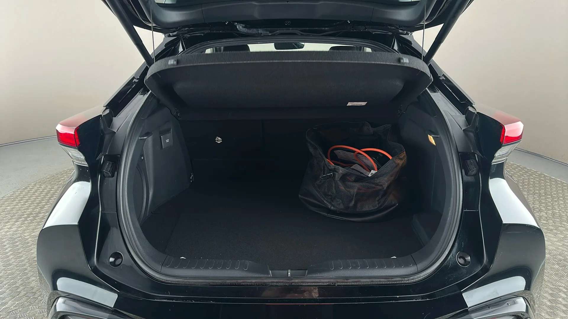 2024 TOYOTA C-HR 2024 TOYOTA C-HR