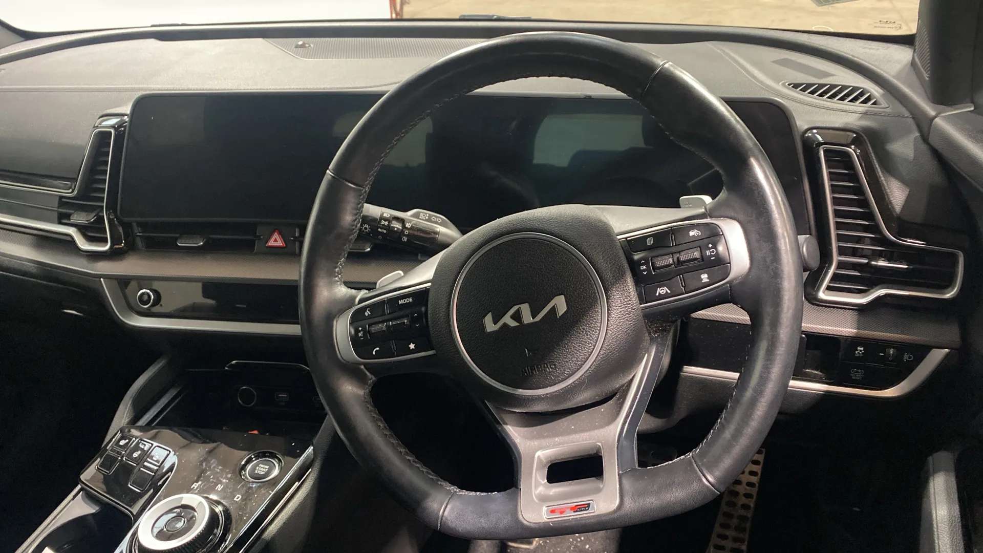 A 2023 KIA SPORTAGE 1.6T GDi HEV GT-Line Auto A 2023 KIA SPORTAGE 1.6T GDi HEV GT-Line Auto