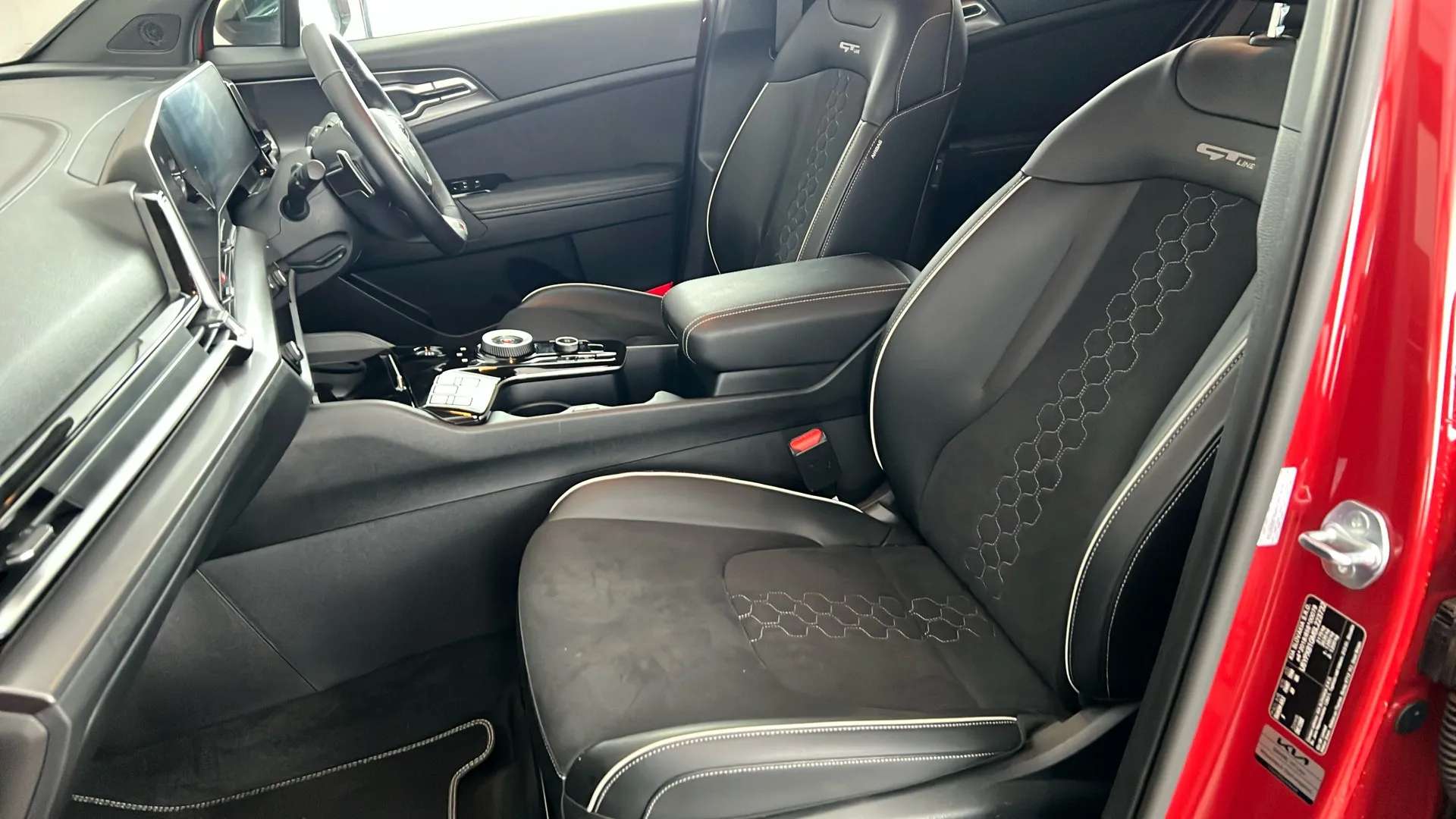 2025 KIA SPORTAGE 2025 KIA SPORTAGE