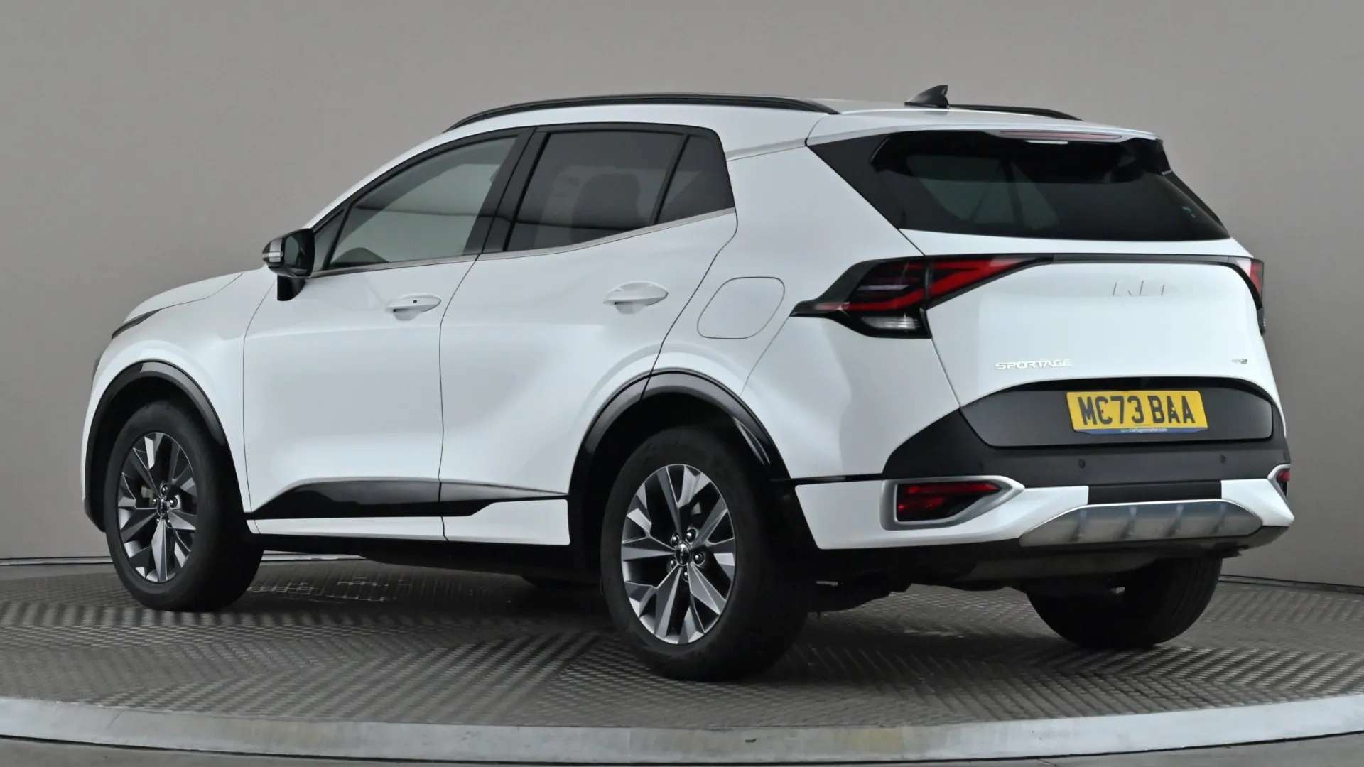 A 2023 KIA SPORTAGE 1.6T GDi HEV GT-Line Auto A 2023 KIA SPORTAGE 1.6T GDi HEV GT-Line Auto