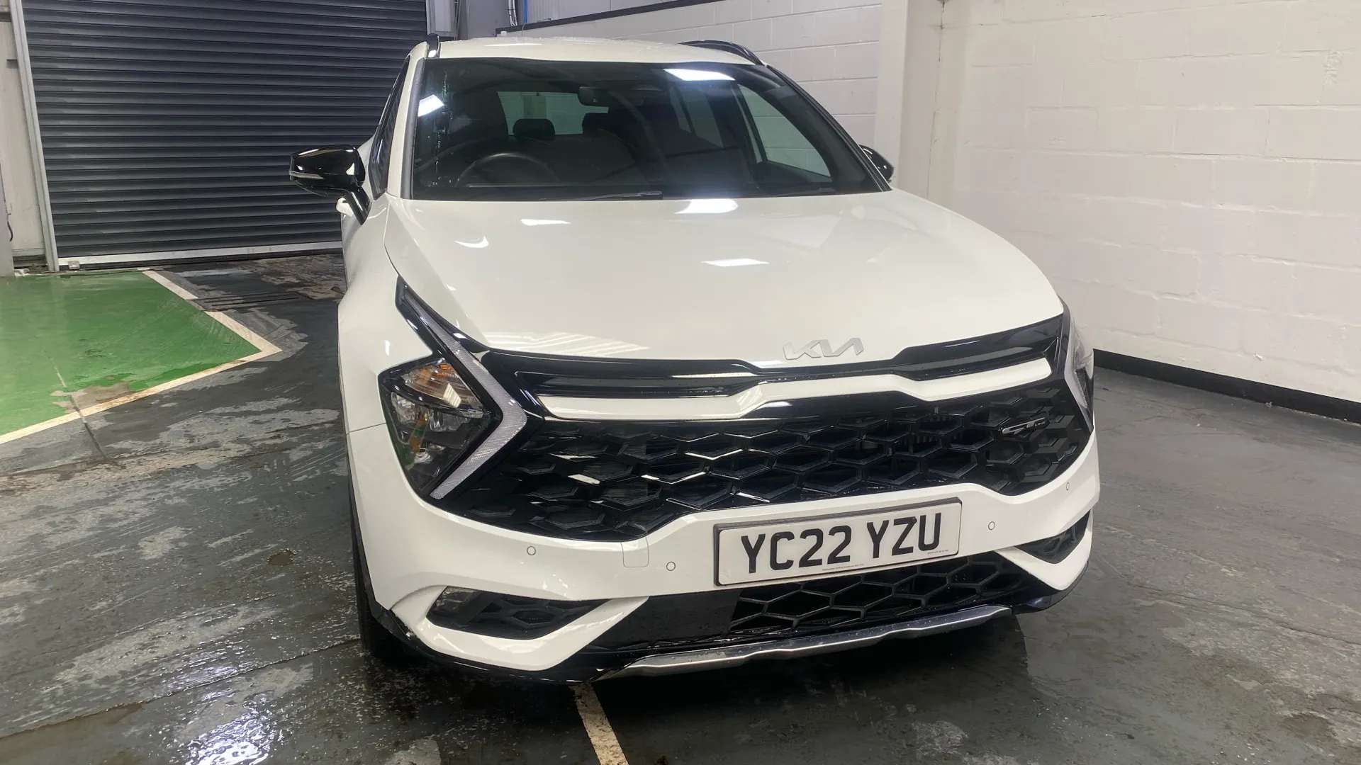 A 2022 KIA SPORTAGE 1.6T GDi HEV GT-Line Auto A 2022 KIA SPORTAGE 1.6T GDi HEV GT-Line Auto