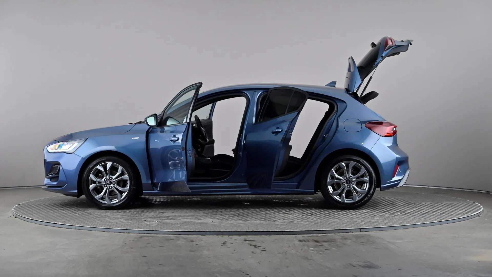 2023 FORD FOCUS 2023 FORD FOCUS