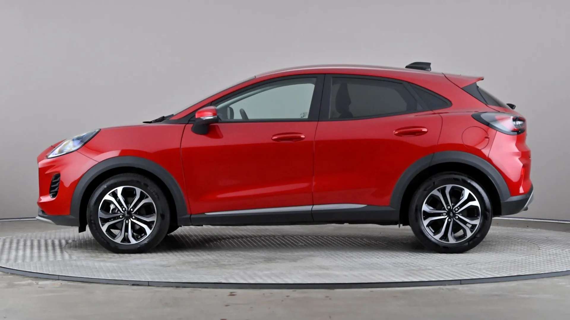 A 2025 FORD PUMA 1.0 EcoBoost Hybrid mHEV Titanium DCT A 2025 FORD PUMA 1.0 EcoBoost Hybrid mHEV Titanium DCT