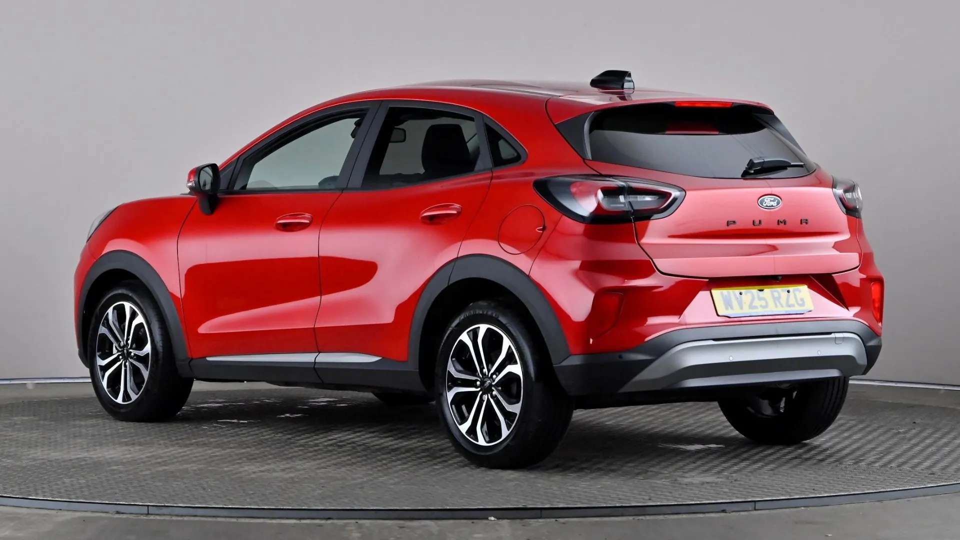 A 2025 FORD PUMA 1.0 EcoBoost Hybrid mHEV Titanium DCT A 2025 FORD PUMA 1.0 EcoBoost Hybrid mHEV Titanium DCT