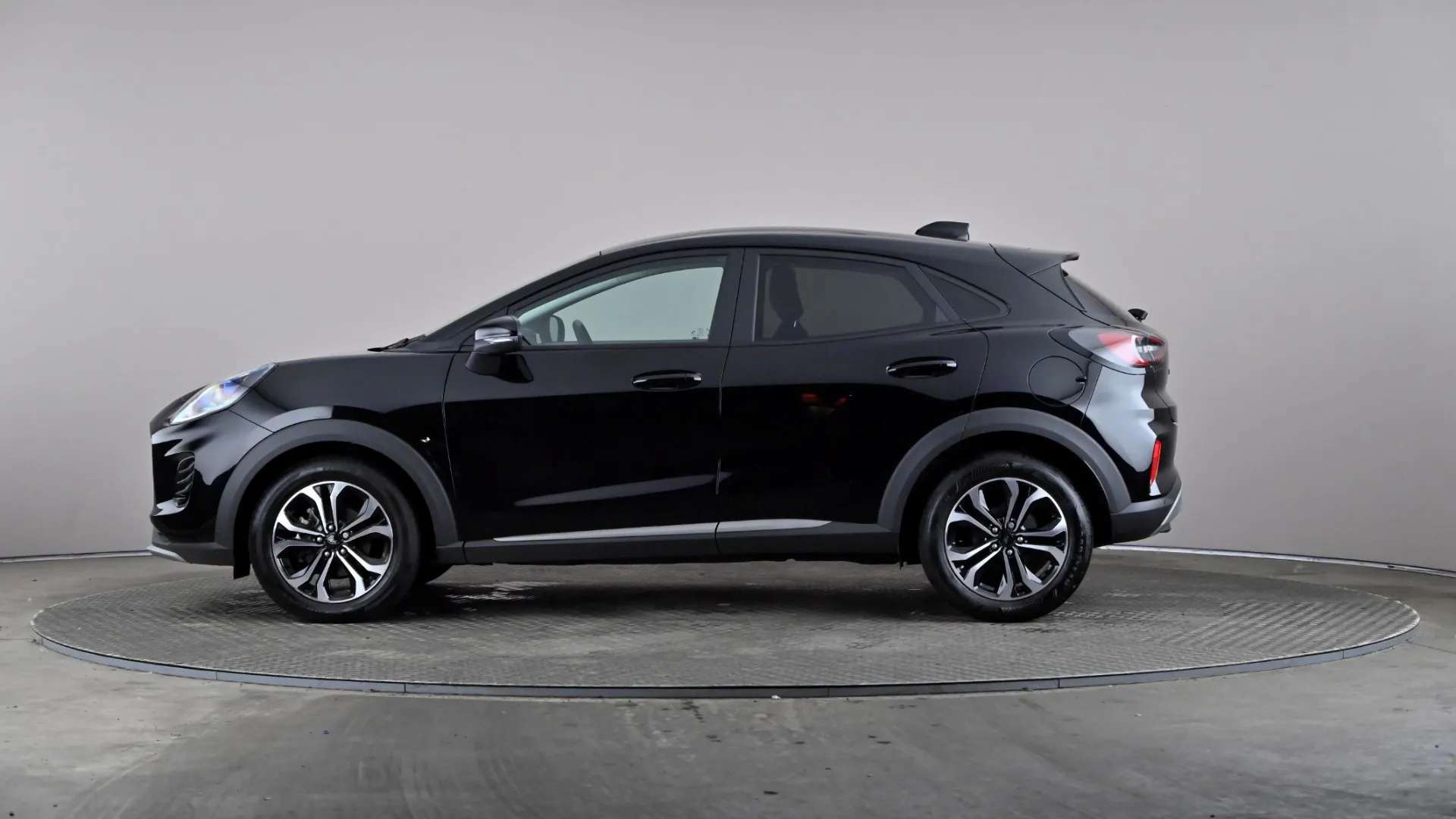 A 2025 FORD PUMA 1.0 EcoBoost Hybrid mHEV Titanium DCT A 2025 FORD PUMA 1.0 EcoBoost Hybrid mHEV Titanium DCT