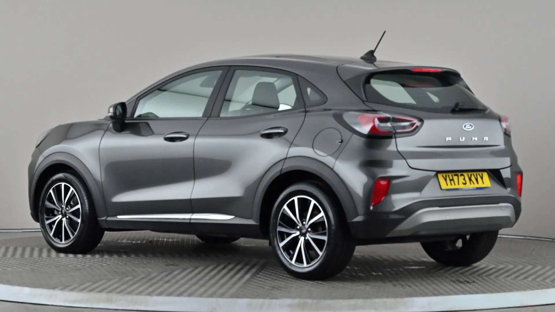 A 2023 FORD PUMA 1.0 EcoBoost Hybrid mHEV Titanium DCT A 2023 FORD PUMA 1.0 EcoBoost Hybrid mHEV Titanium DCT