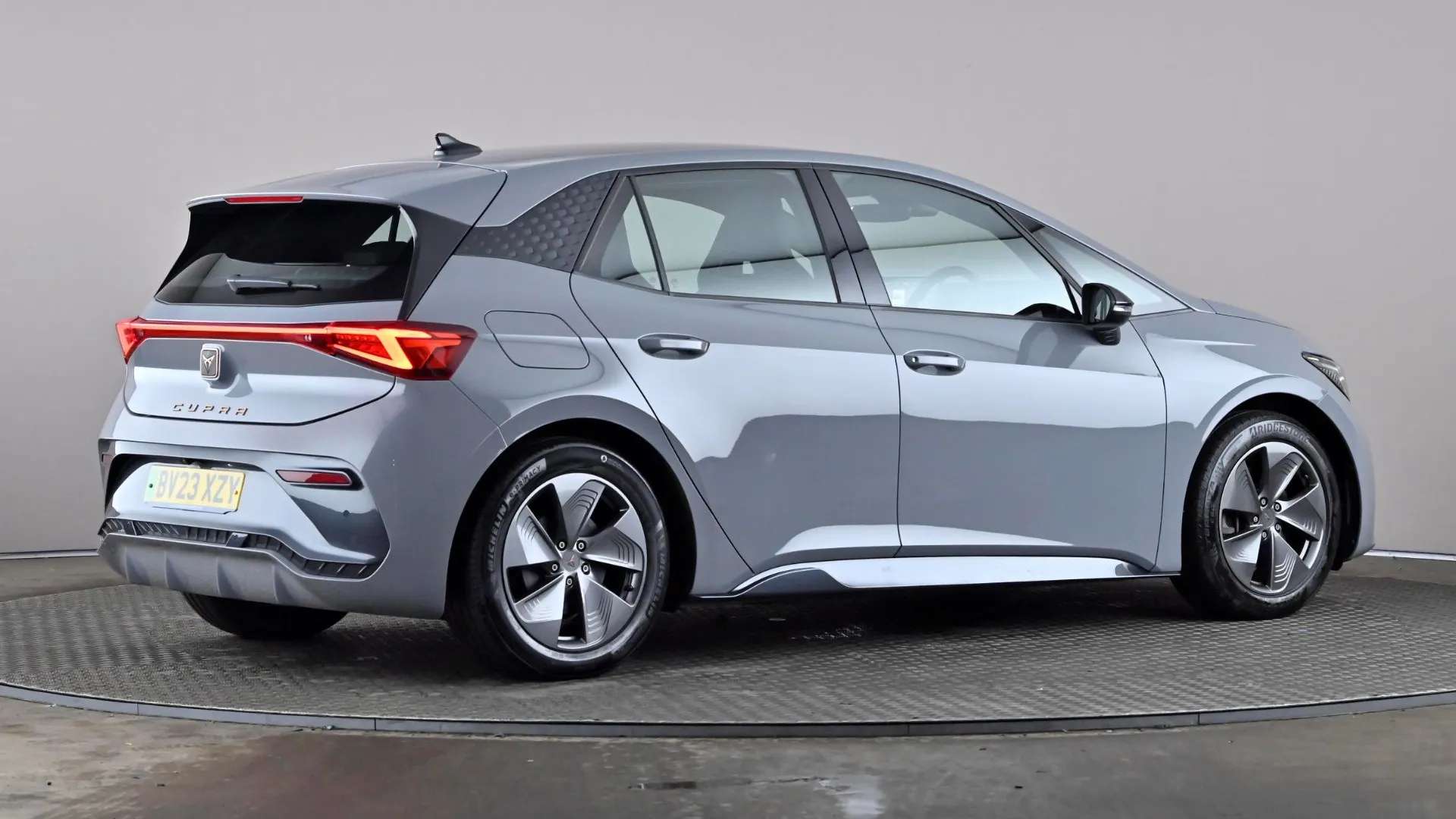 2023 CUPRA BORN 2023 CUPRA BORN