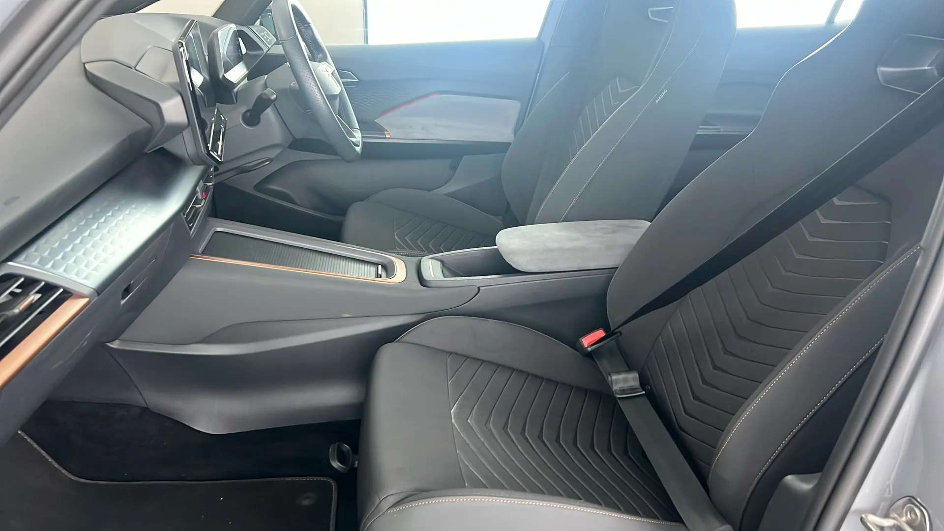 2023 CUPRA BORN 2023 CUPRA BORN