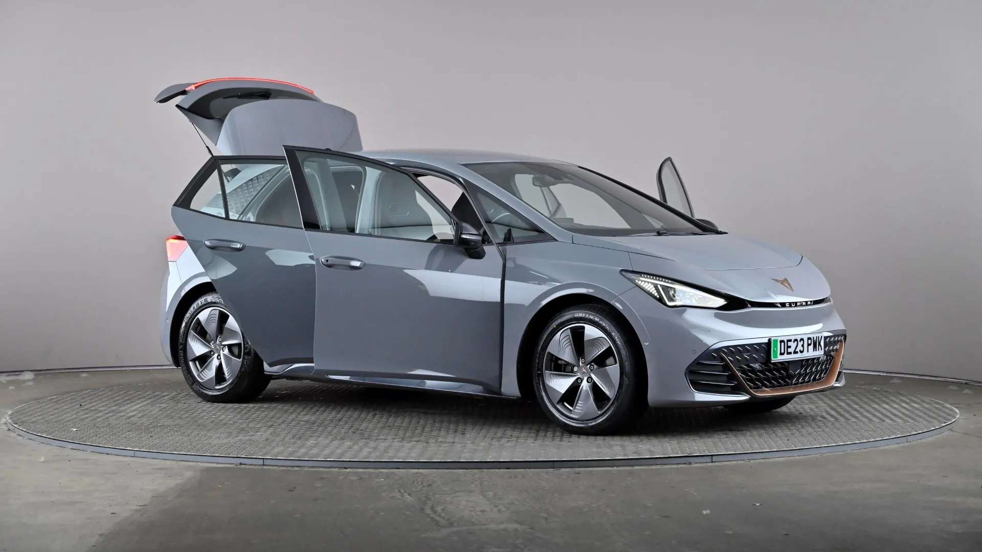 2023 CUPRA BORN 2023 CUPRA BORN