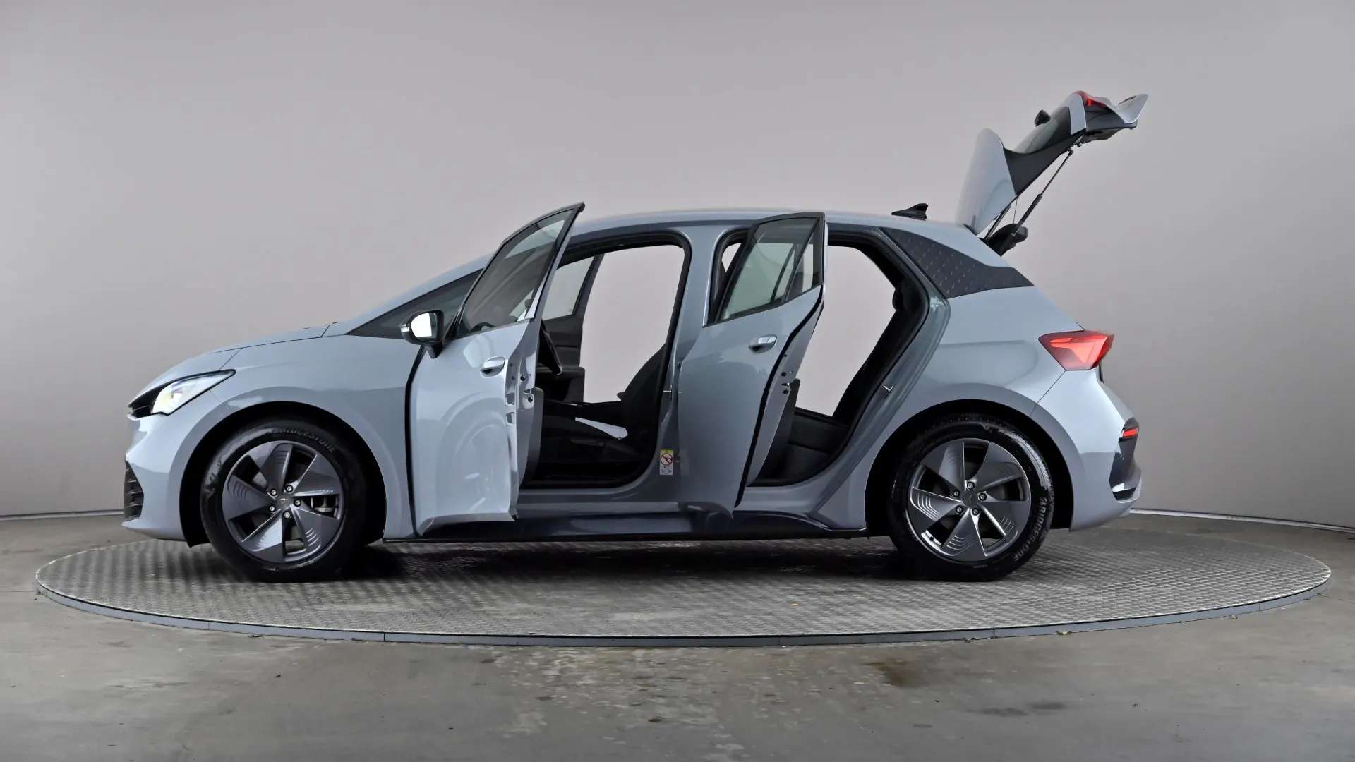 2022 CUPRA BORN 2022 CUPRA BORN