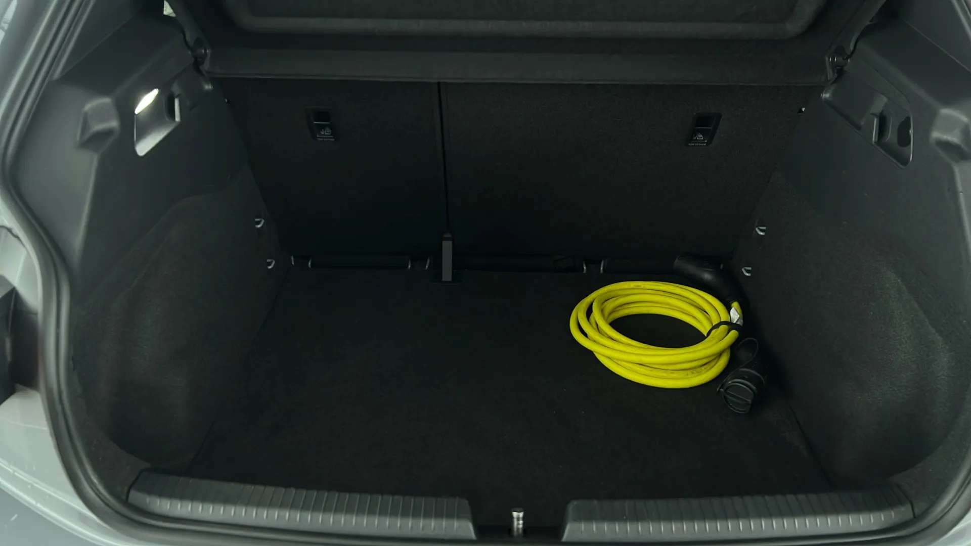 2022 CUPRA BORN 2022 CUPRA BORN