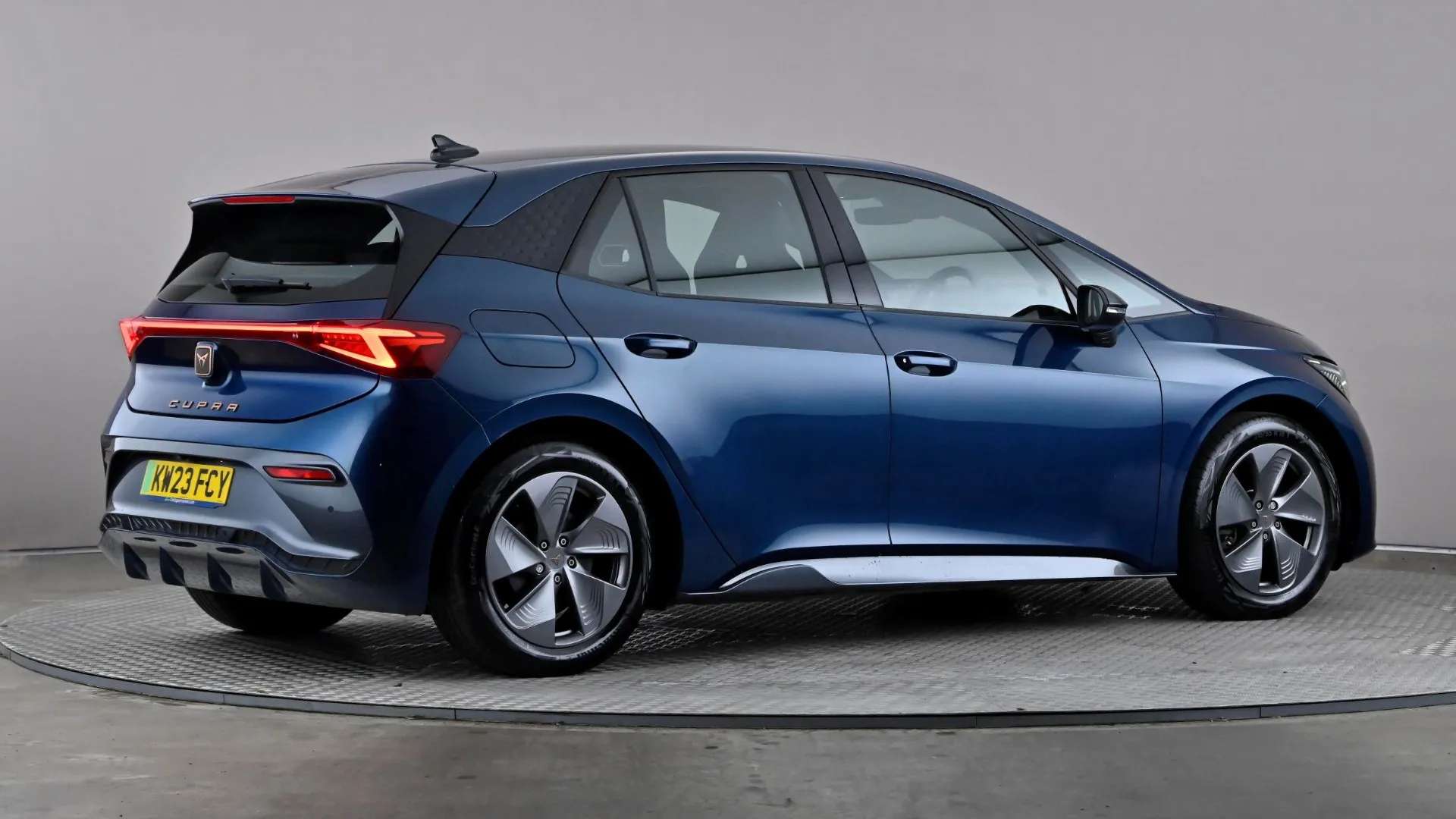 2023 CUPRA BORN 2023 CUPRA BORN