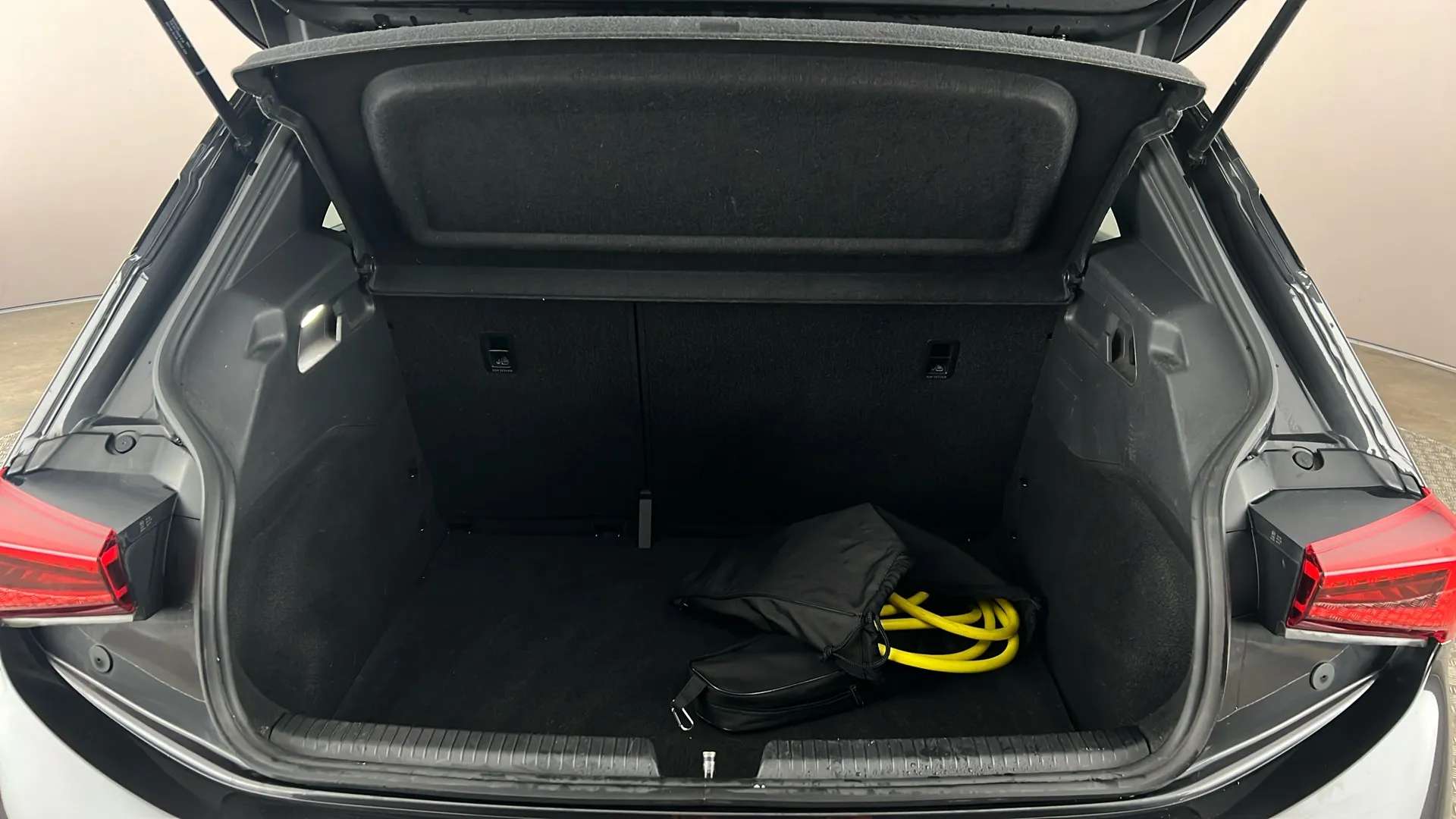 2022 CUPRA BORN 2022 CUPRA BORN