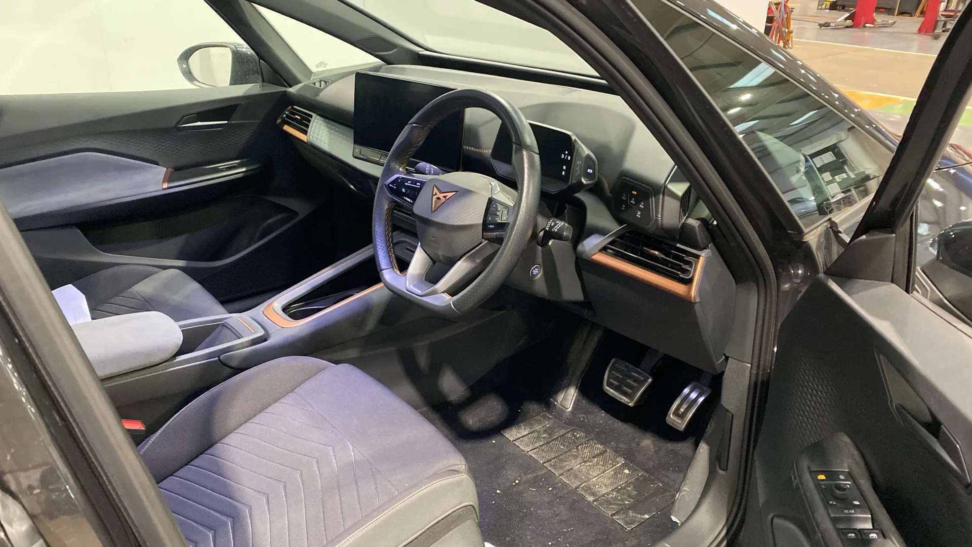 A 2022 CUPRA BORN 150kW V1 58kWh Auto A 2022 CUPRA BORN 150kW V1 58kWh Auto