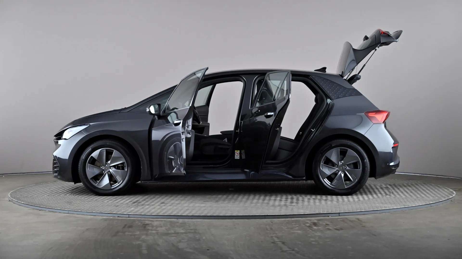 2023 CUPRA BORN 2023 CUPRA BORN