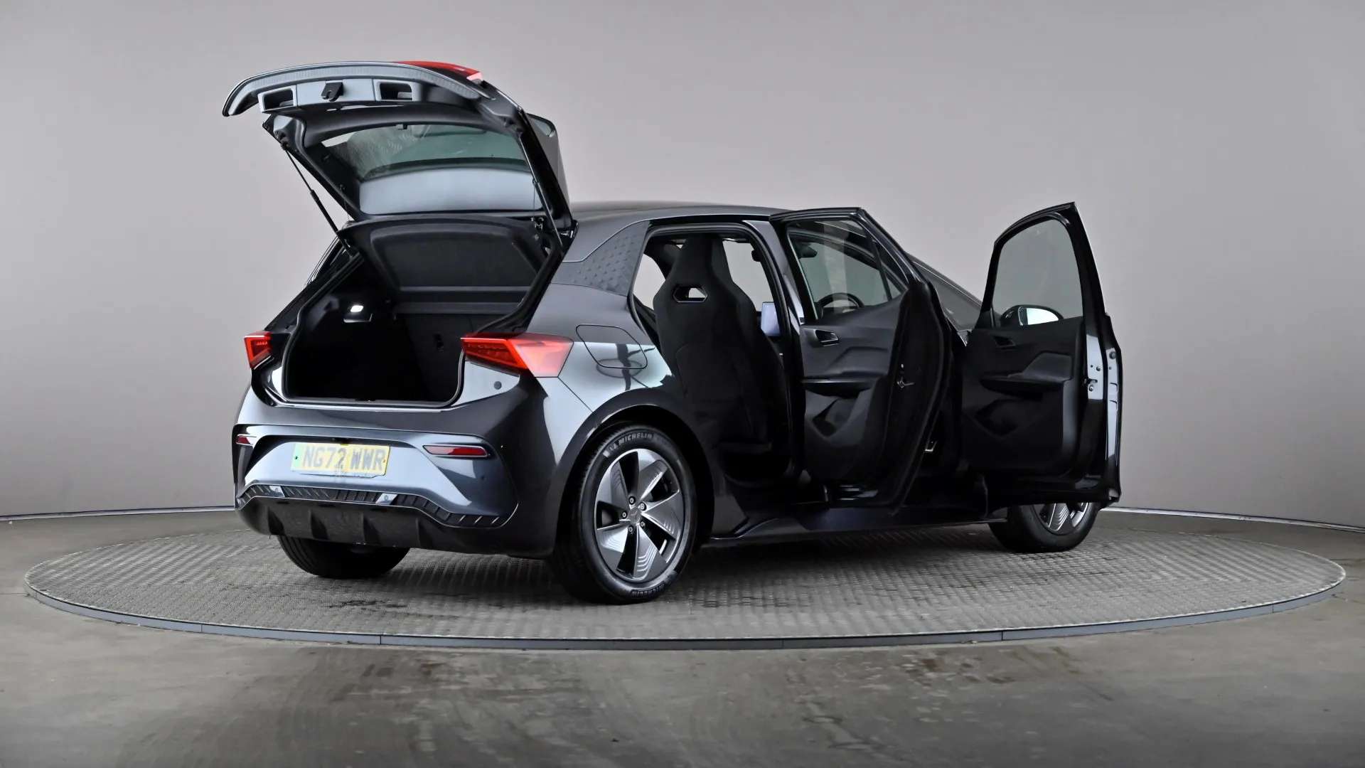 2023 CUPRA BORN 2023 CUPRA BORN