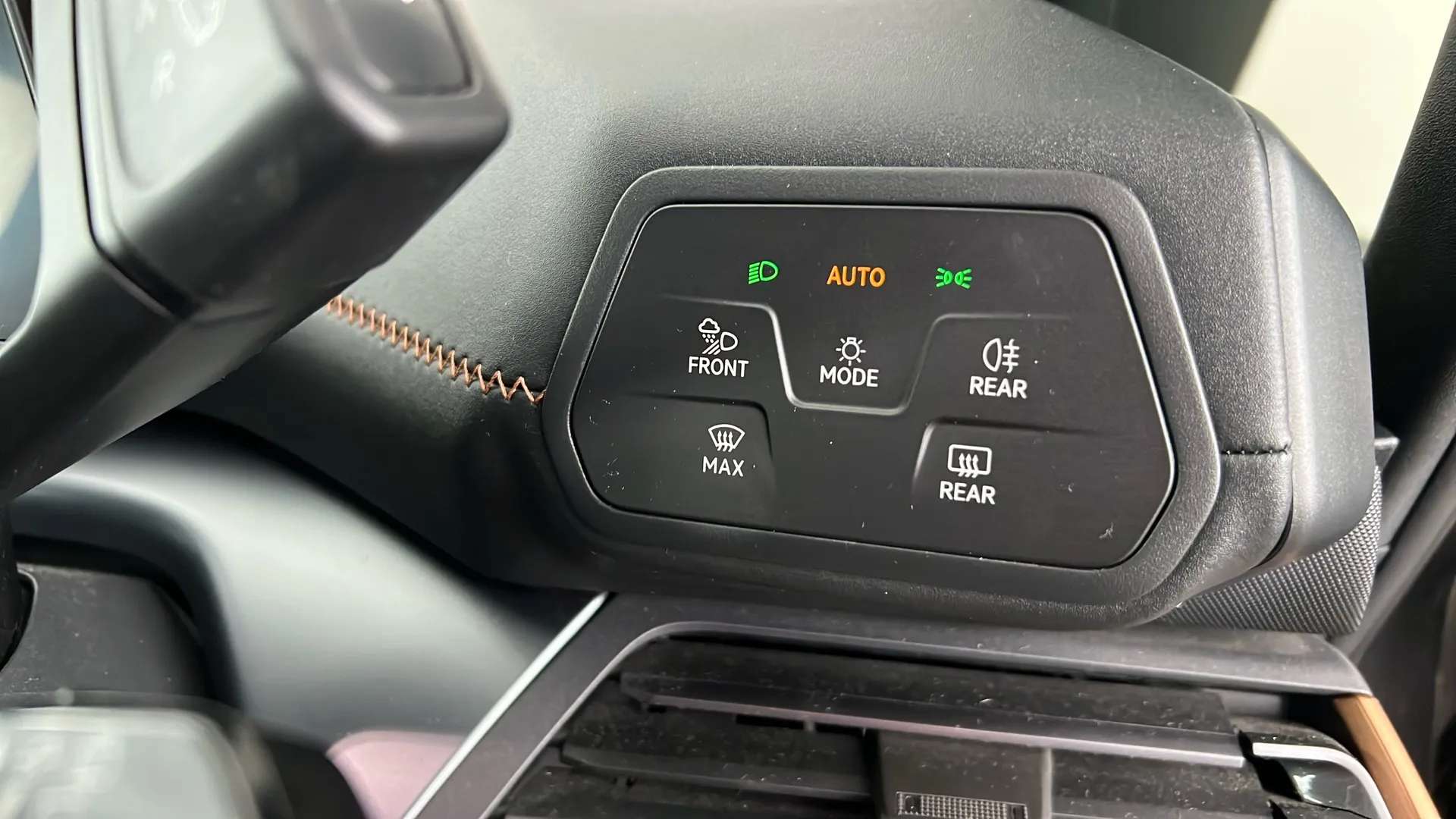 2023 CUPRA BORN 2023 CUPRA BORN