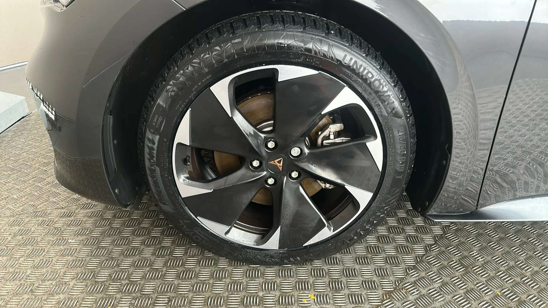 2024 CUPRA BORN 2024 CUPRA BORN