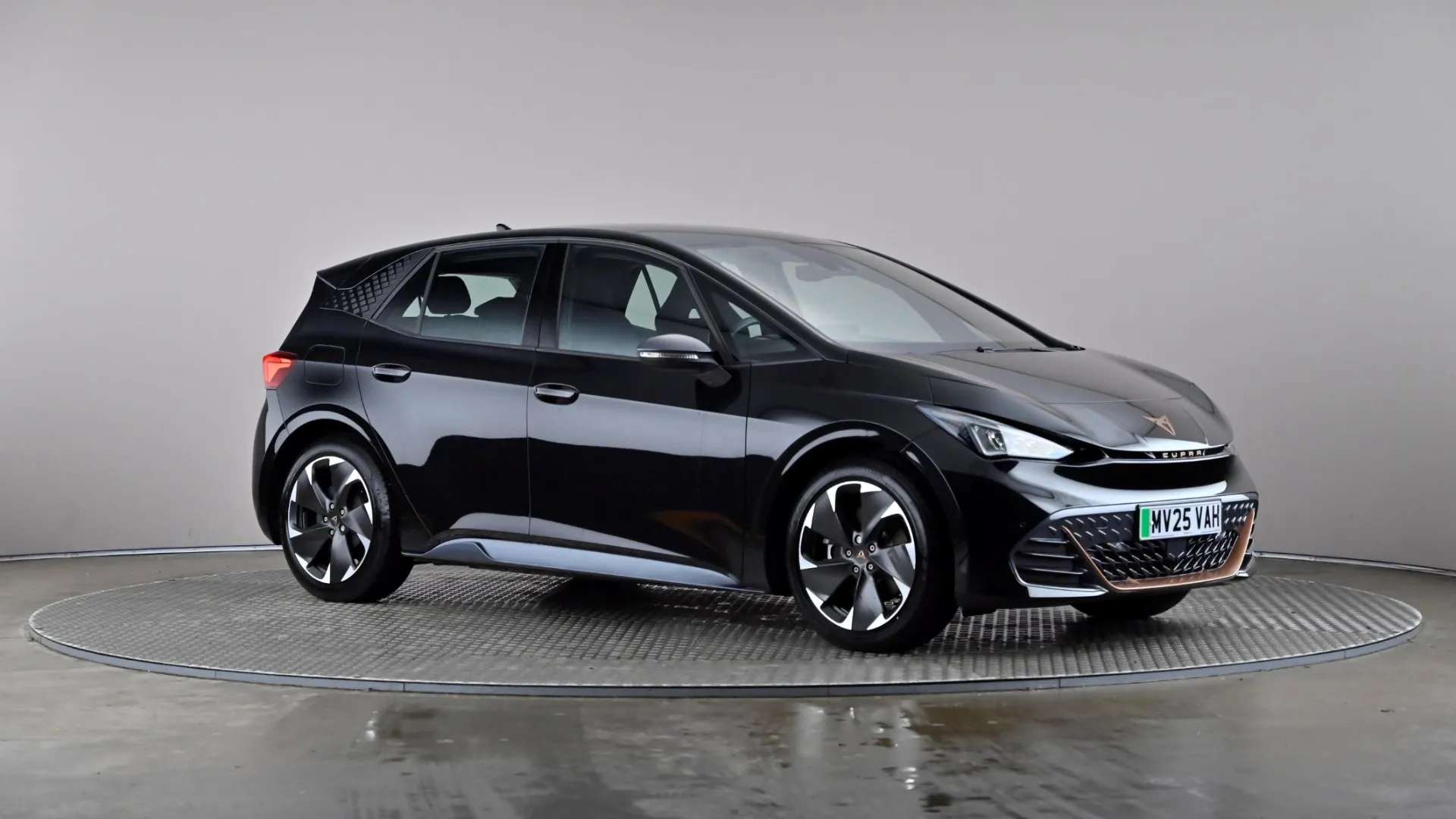 2025 CUPRA BORN 2025 CUPRA BORN