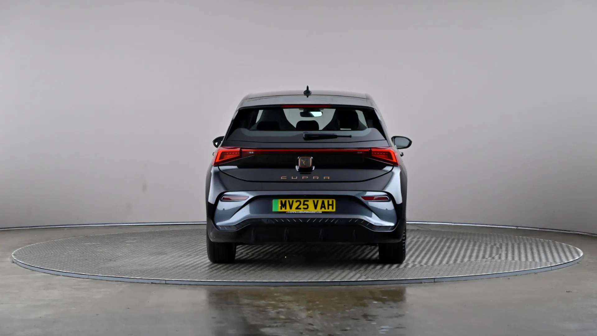 2025 CUPRA BORN 2025 CUPRA BORN