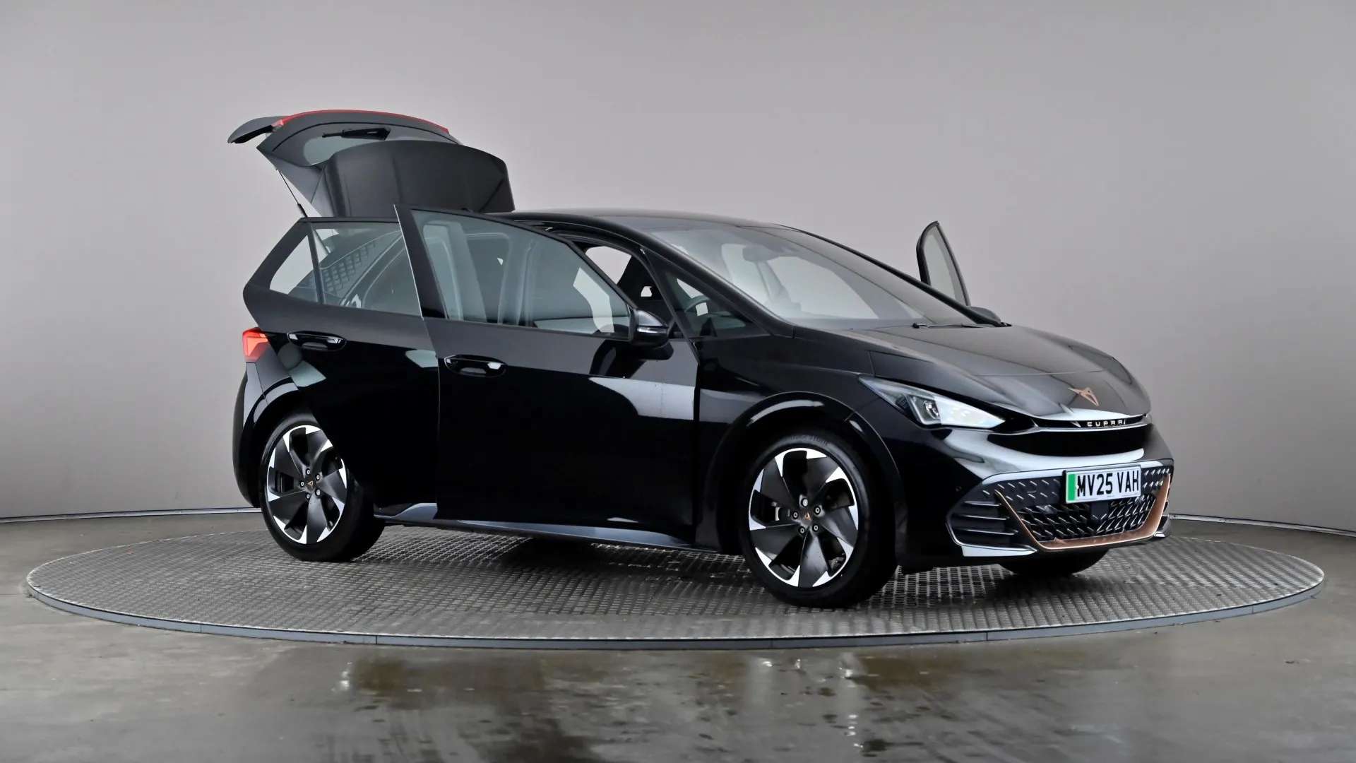 2025 CUPRA BORN 2025 CUPRA BORN